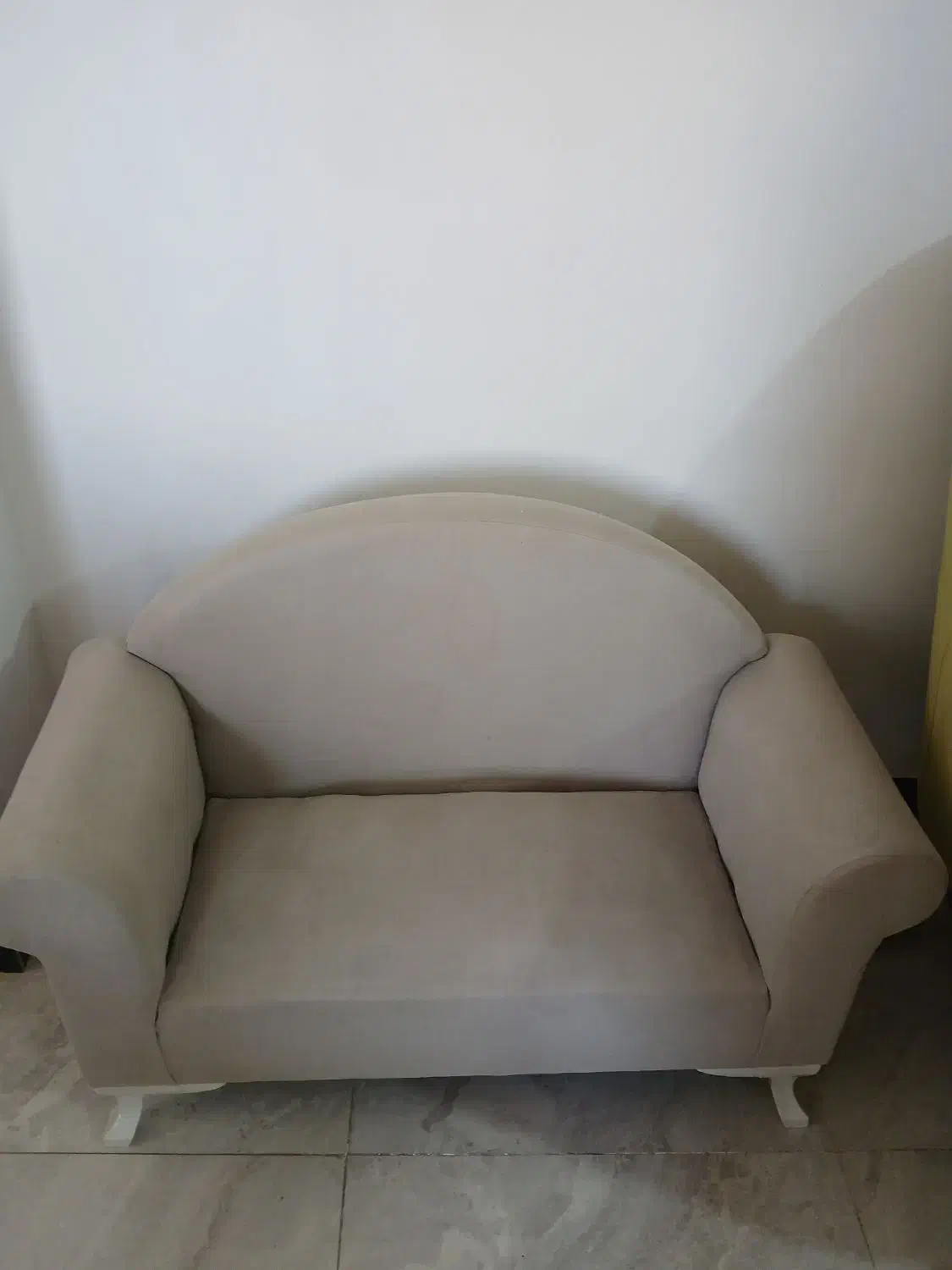 مبل و پاف کودک|مبلمان خانگی و میز عسلی|مشکیندشت, |دیوار