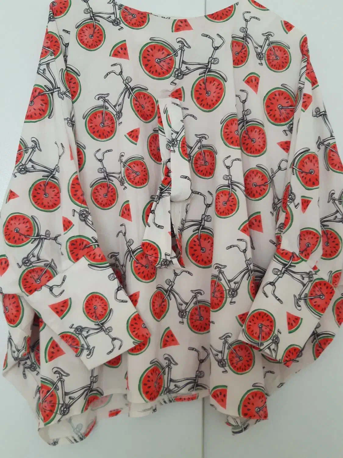 فروش شومیز|لباس|پرند, فاز ۶|دیوار