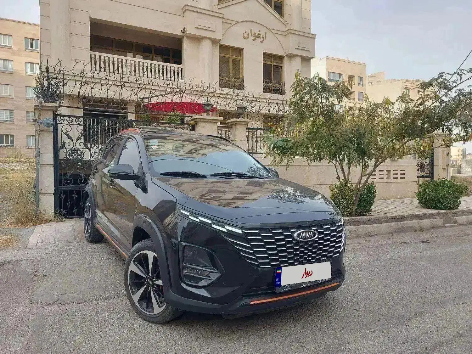 x33 cross اتومات گارانتی فعال ۴۰۳ فوری|خودرو سواری و وانت|مشهد, سید رضی|دیوار