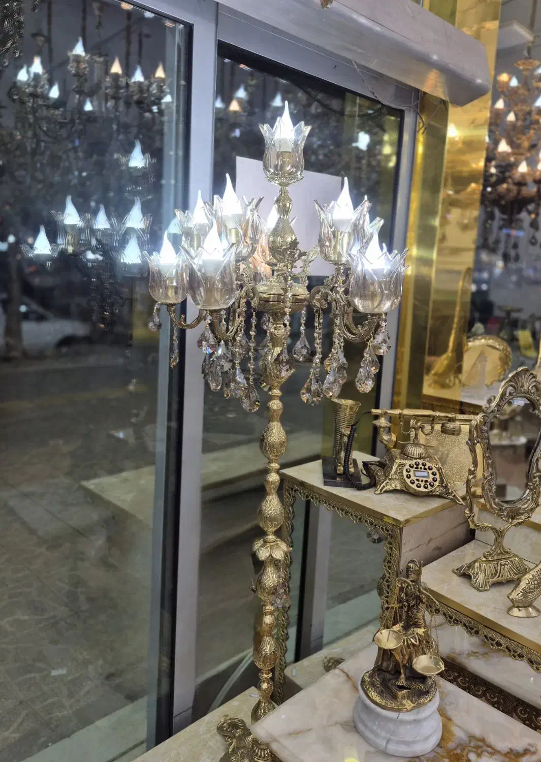 آباژور ۲ گل کوچیک ۱۱ شعله|چراغ خواب و آباژور|کرمانشاه, |دیوار