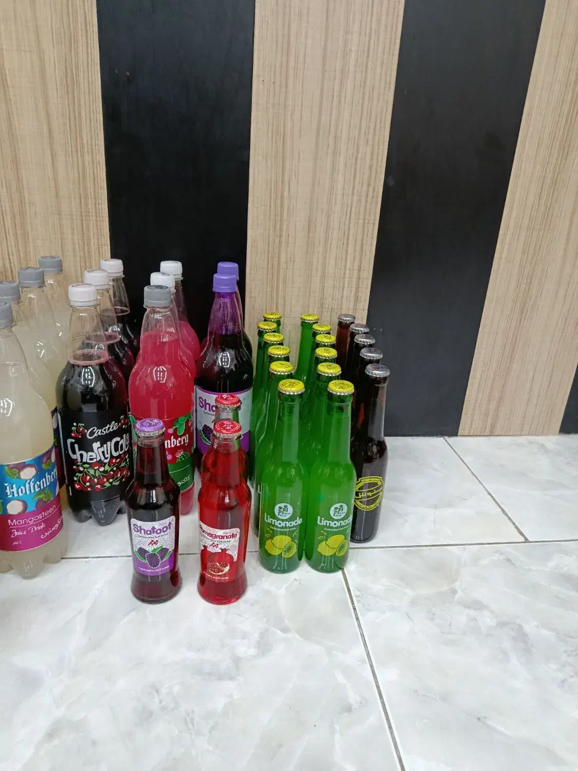 دلستر|خوردنی و آشامیدنی|صدرا-فارس, فاز ۱|دیوار