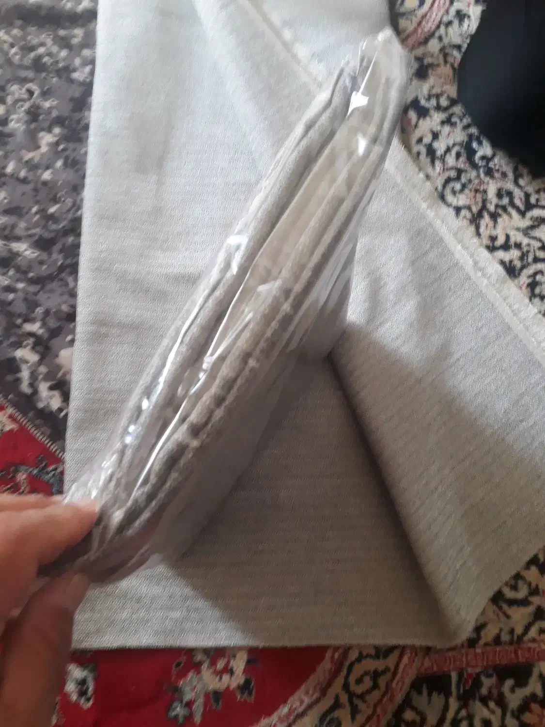 زیر سفره ای شانل زرک دار ۲ متری|سفره، حوله، دستمال آشپزخانه|یزد, |دیوار