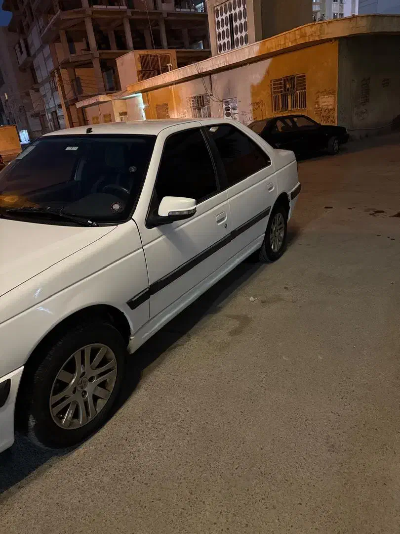 پژو پارس موتور جدید نیمه سفارشی 1401|خودرو سواری و وانت|بندرعباس, |دیوار