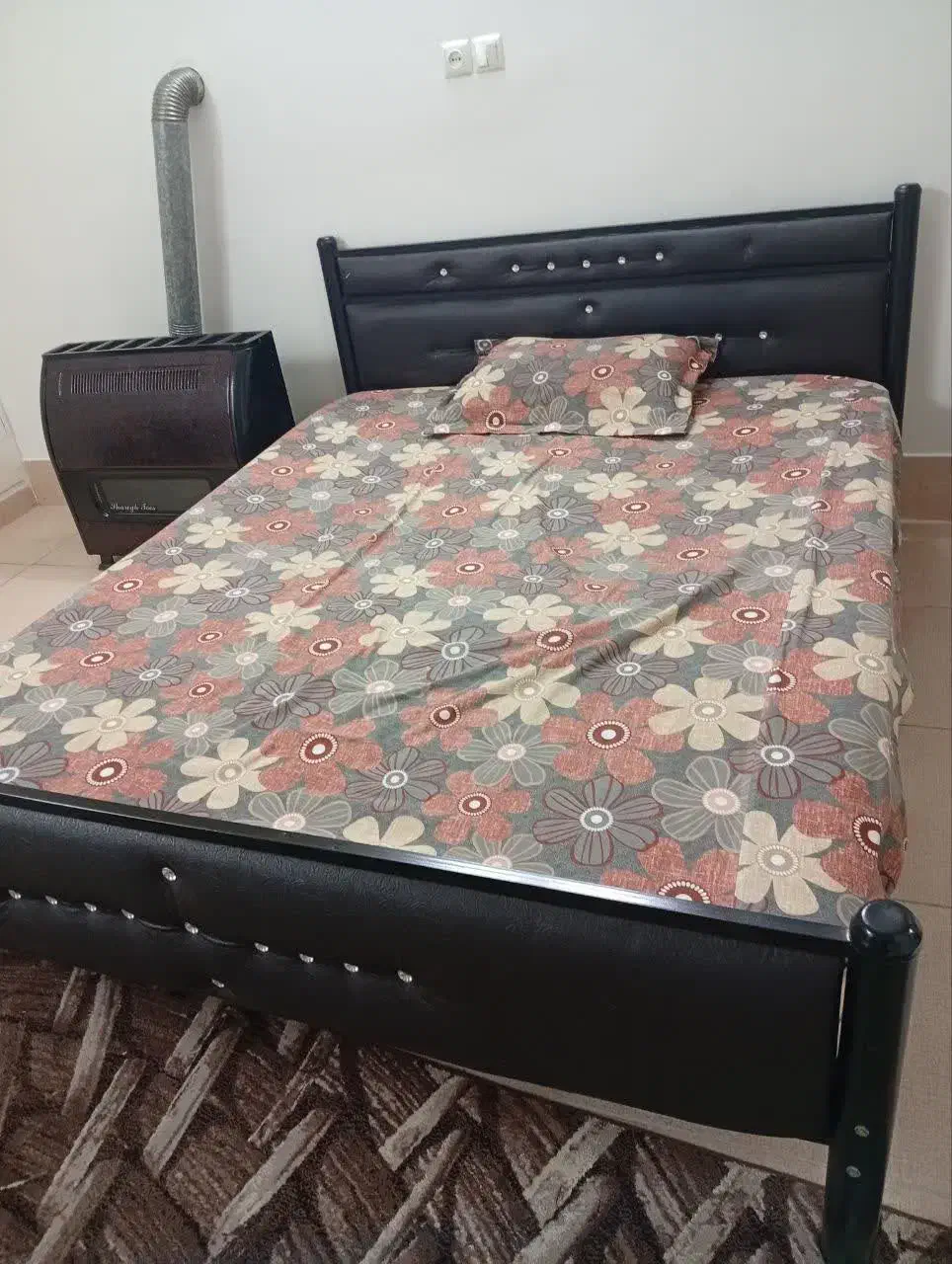 تخت دونفره|تخت و سرویس خواب|قم, شهرک توانیر|دیوار