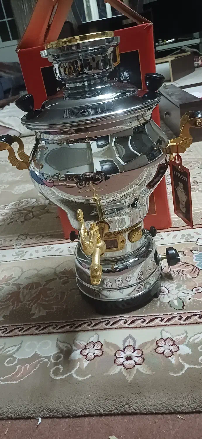 سماور افسون اصل دسته طلایی|سماور، چای‌ساز، قهوه‌ساز|قم, باجک دو|دیوار