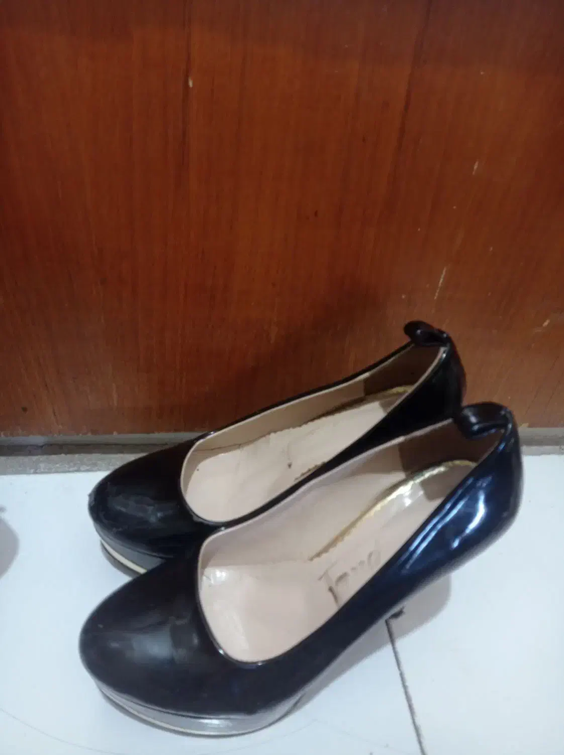 لوازم شخصی|کیف، کفش، کمربند|سمنان, |دیوار