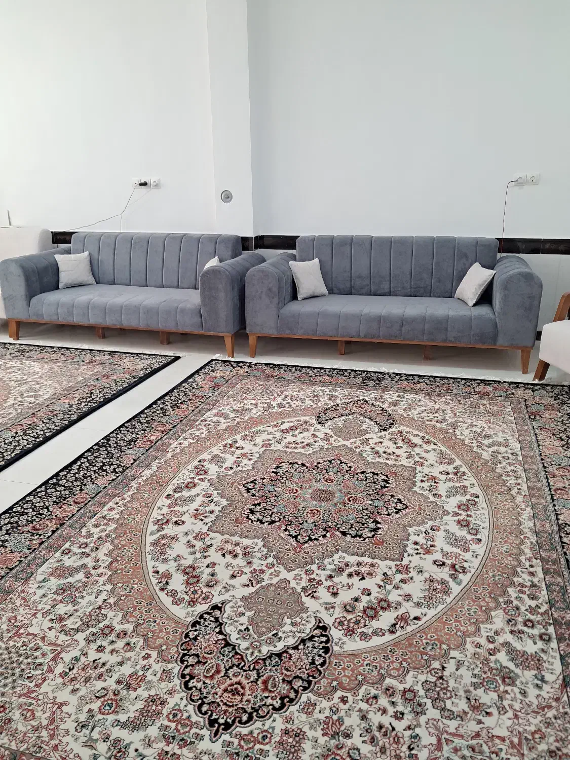یک تخته فرش ۱۲متری|فرش|گناباد, |دیوار
