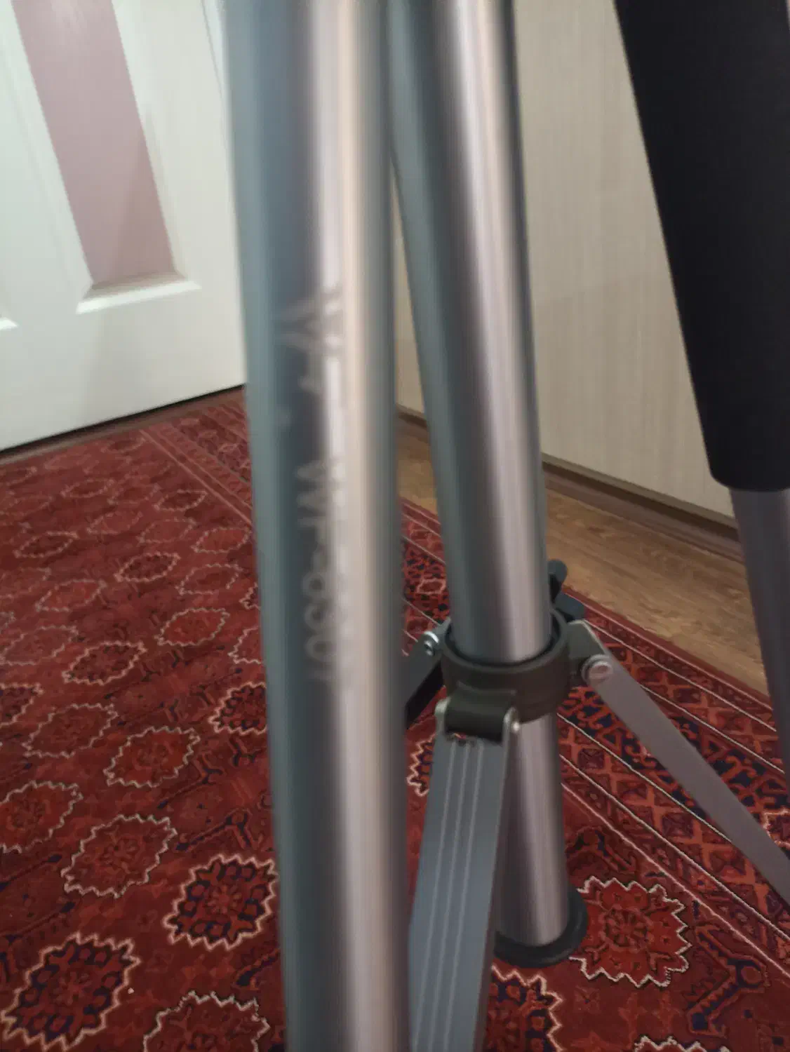 سه پایه حرفه ای دوربین|دوربین عکاسی و فیلم‌برداری|تهران, شهرک مخابرات|دیوار