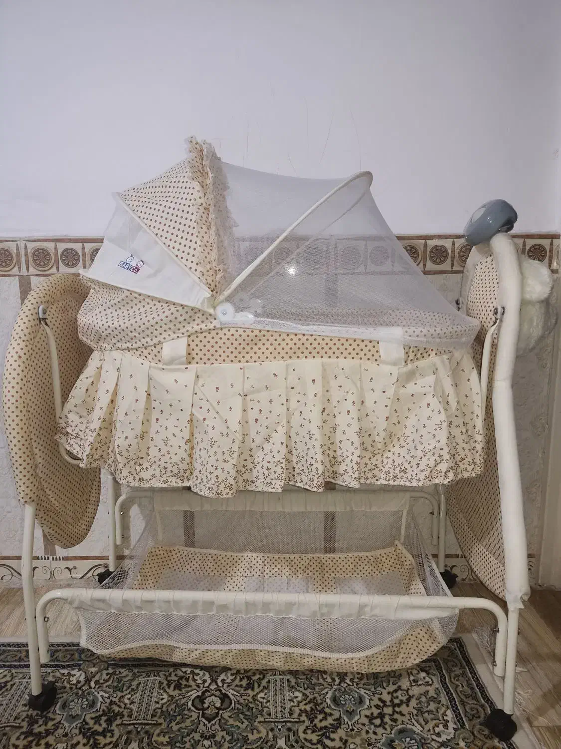 گهواره مارک کوشا|کالسکه و لوازم جانبی|قرچک, زیبا شهر|دیوار