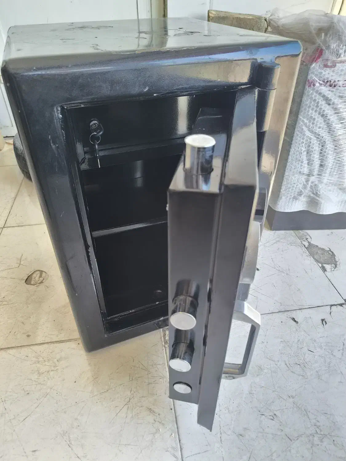 گاو‌صندوق استوک تهران کاوه مدل 250kr|ابزارآلات|شیراز, دارالرحمه|دیوار