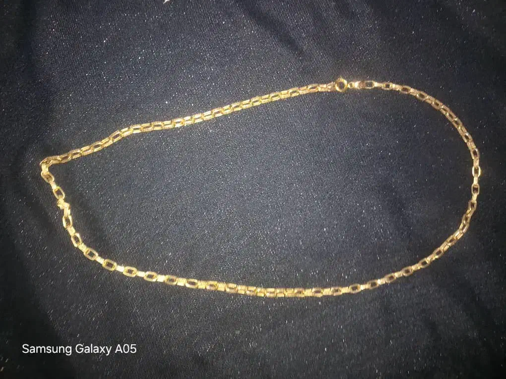 فروش طلای شیک و تمیز فقط 2درصد بالای تابلو|جواهرات|سوق, |دیوار