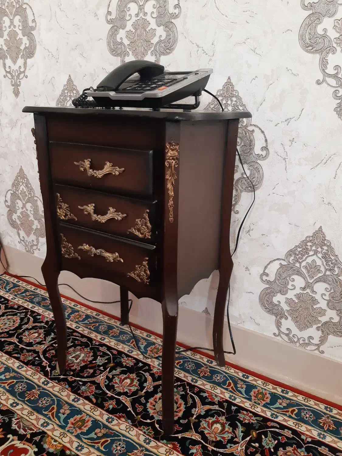 میز تلفن|میز تلفن|اسلام‌‌آباد غرب, |دیوار