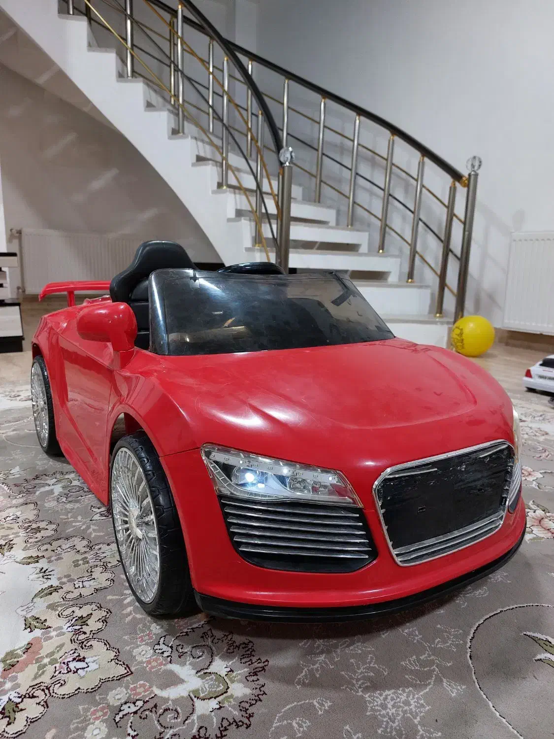 ماشین شارژی آئودی|اسباببازی|قروه, |دیوار