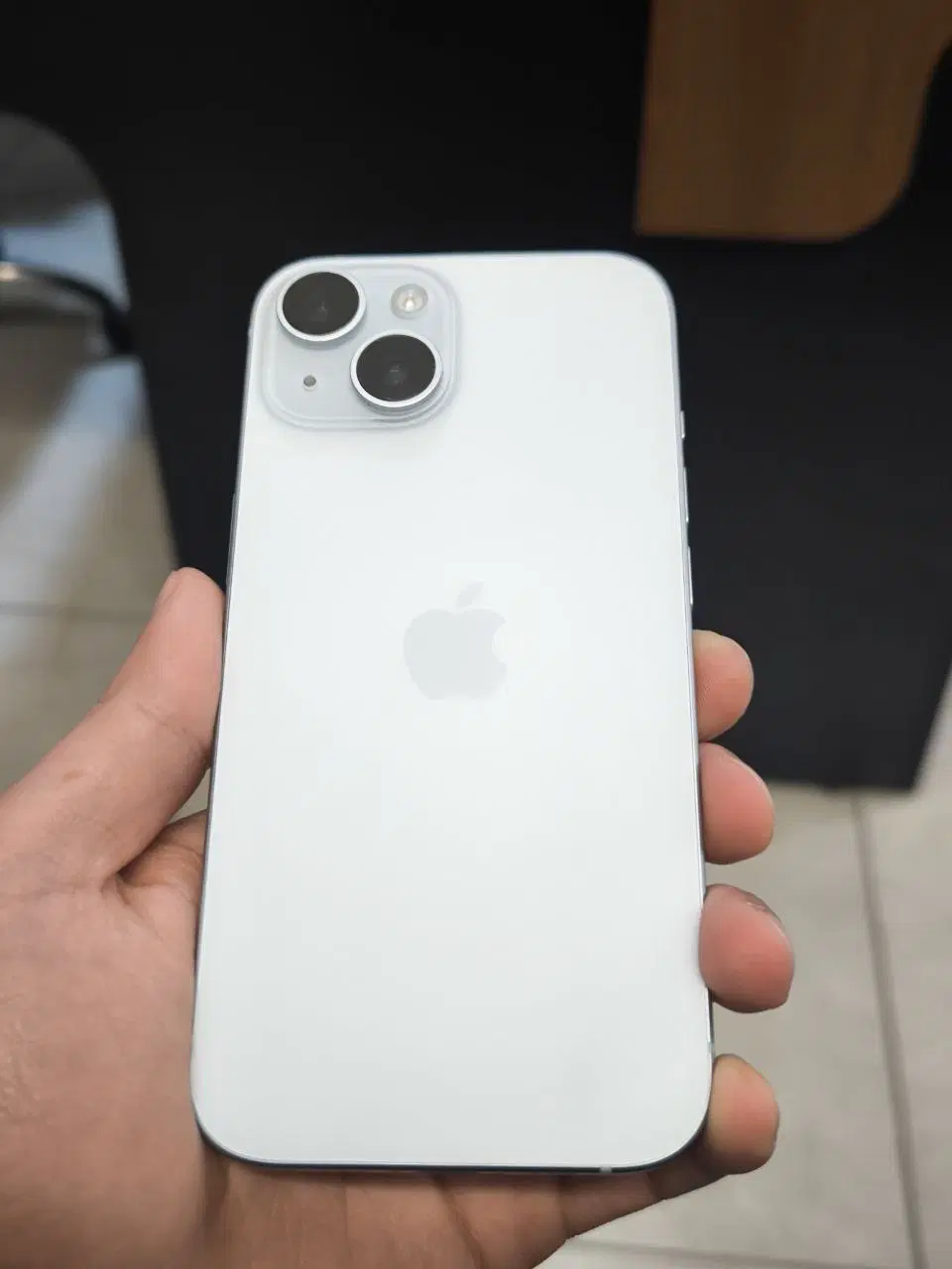 آیفون ۱۵ نرمال -iPhone 15 Normal با ۲۵عدد قاب هدیه|موبایل|اصفهان, فیض|دیوار