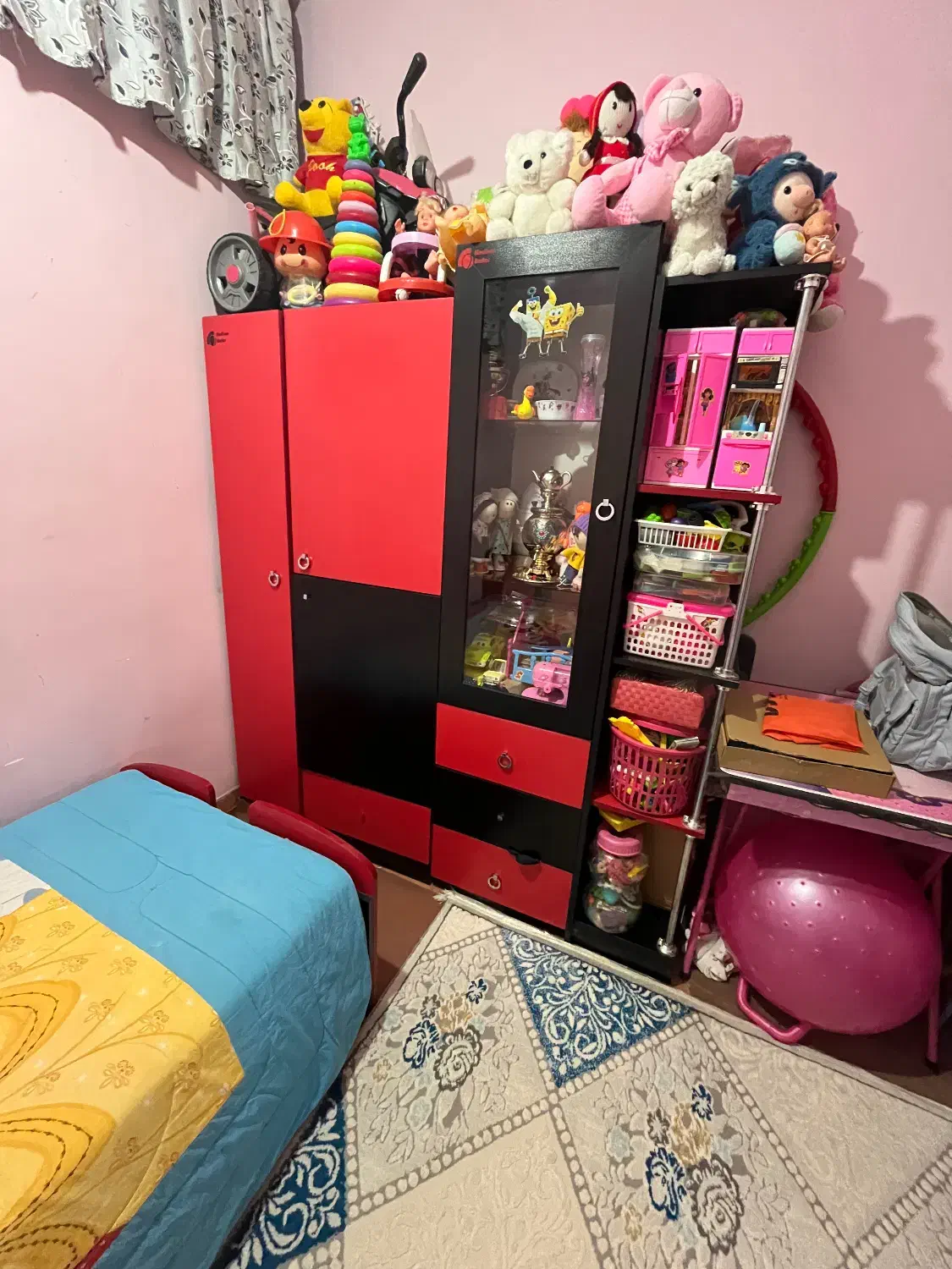 کمد چند تیکه و تخت یه نفره بسیار نو دنگیزک|تخت و سرویس خواب|نظرآباد, نظرآباد|دیوار