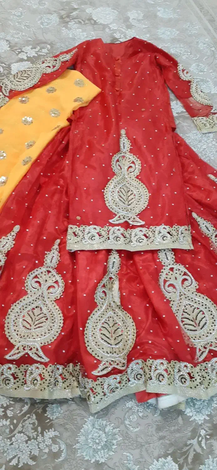 لباس محلی بختیاری|لباس|فولادشهر, مسکن مهر فولادشهر|دیوار