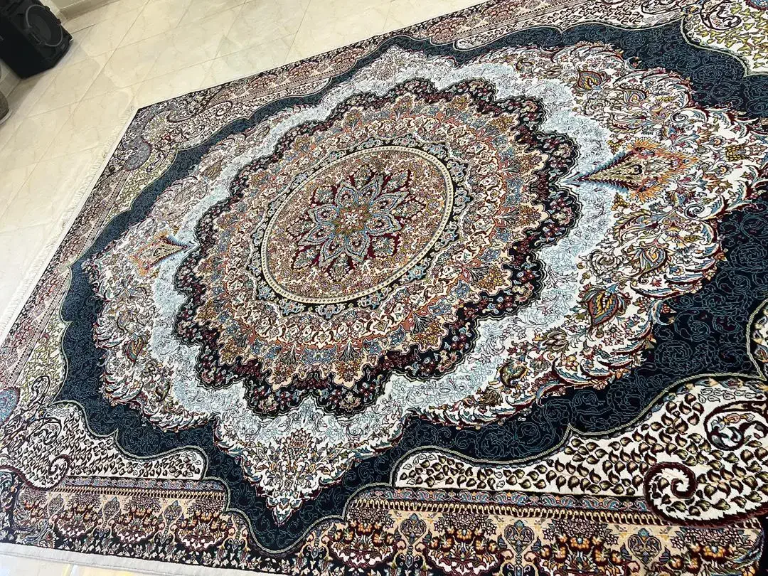 دو عدد فرش|فرش|رشت, دیانتی|دیوار