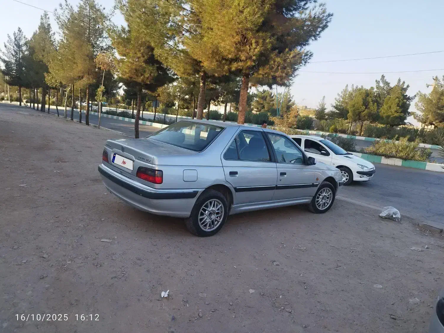 پارس elxموتورزانتیابدون رنگ کارمندی مدل 86(زیرخاکی|خودرو سواری و وانت|زاهدان, |دیوار