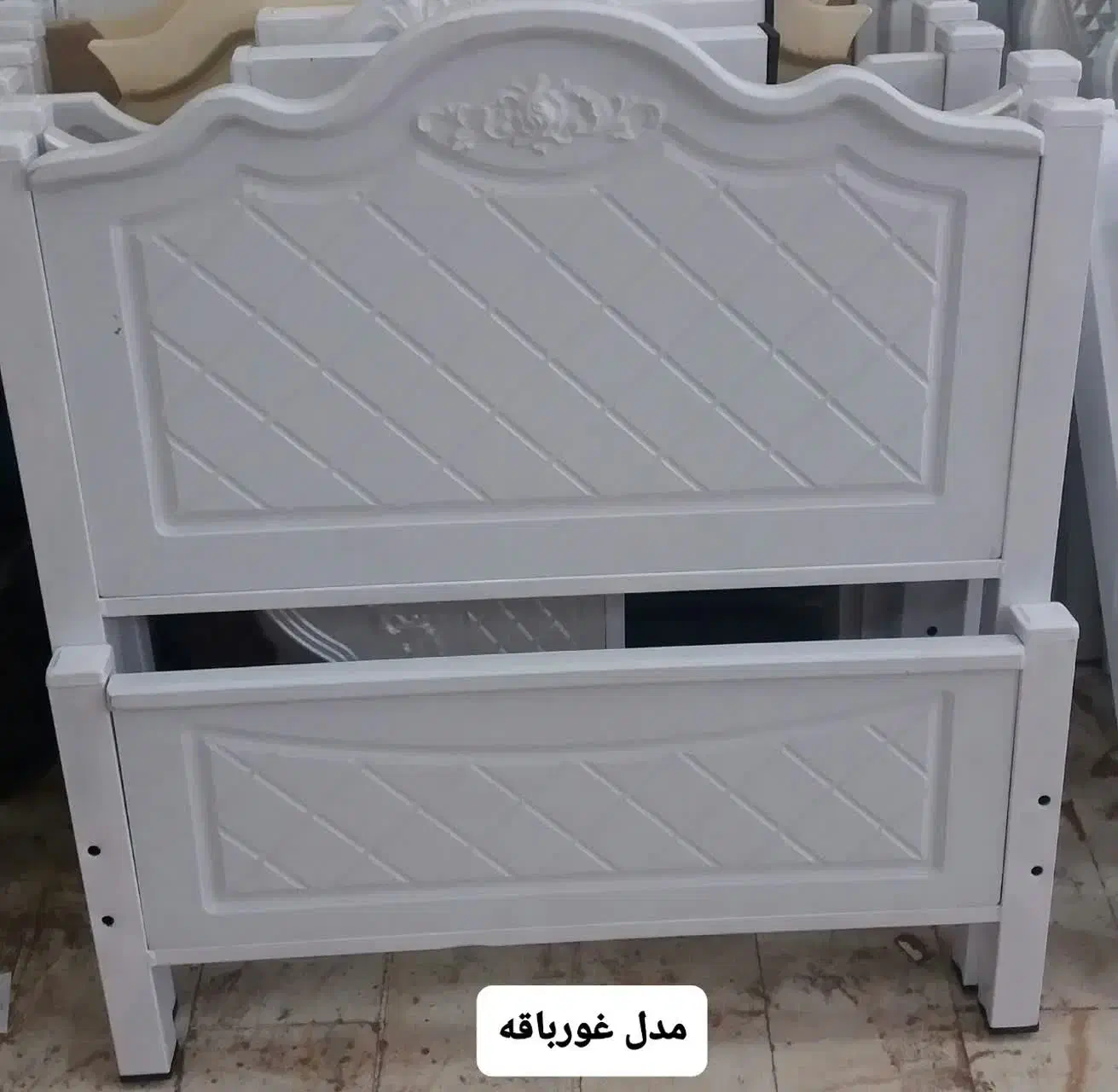 تختخواب های یک نفره دونفره و دوطبقه با قیمت عمده|تخت و سرویس خواب|فولادشهر, مسکن مهر فولادشهر|دیوار