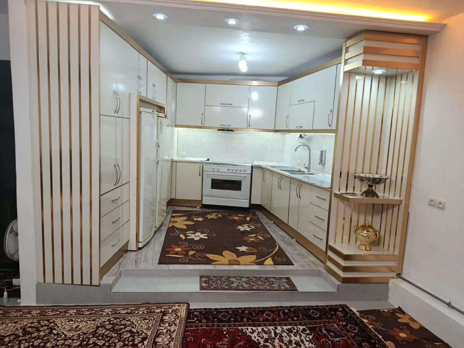 اجرای کابینت و کمد دیواری|خدمات پیشه و مهارت|بناب, |دیوار