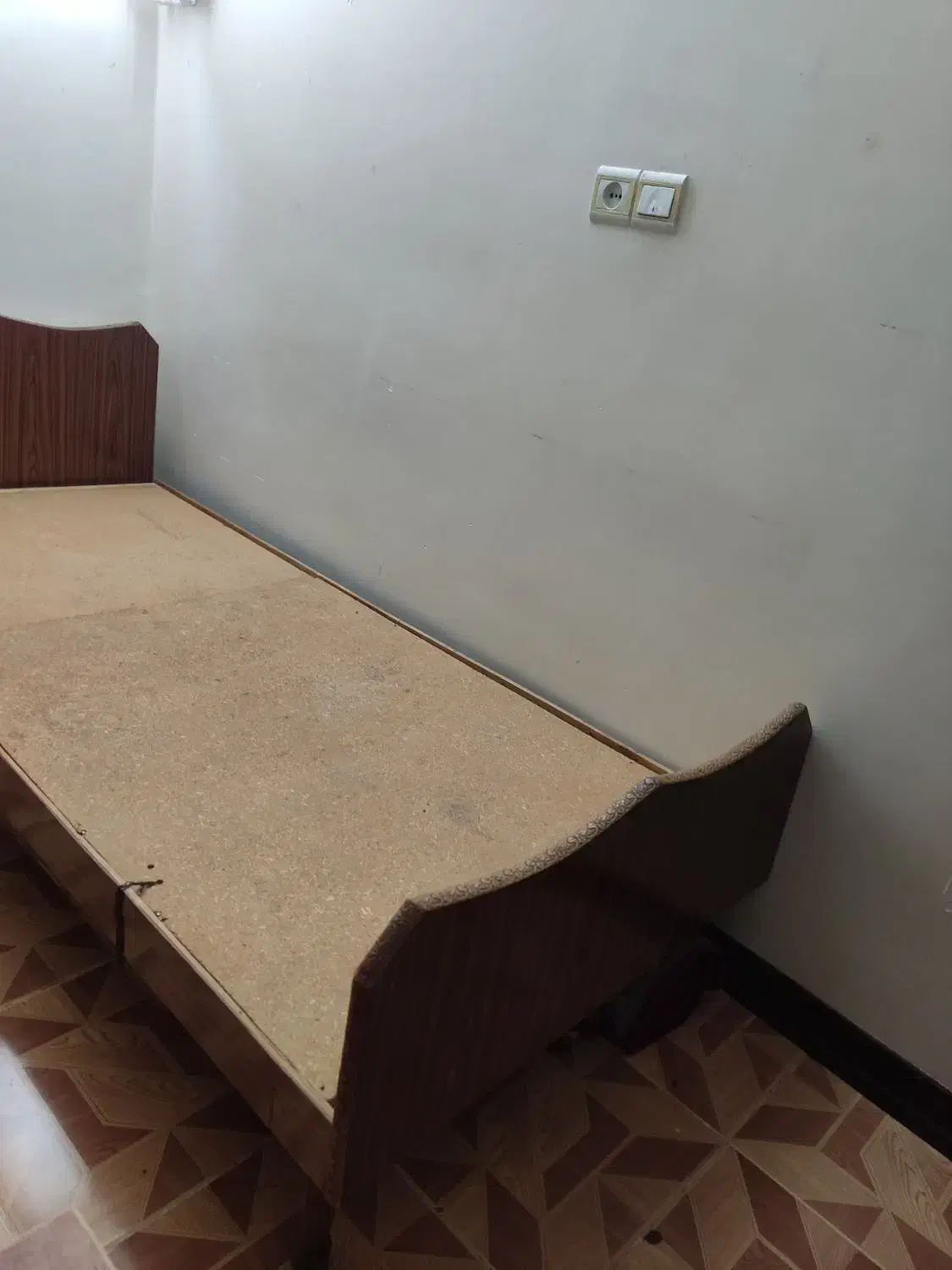 نخواب تکنفره به همراه تشک|تشک تختخواب|کرمان, |دیوار