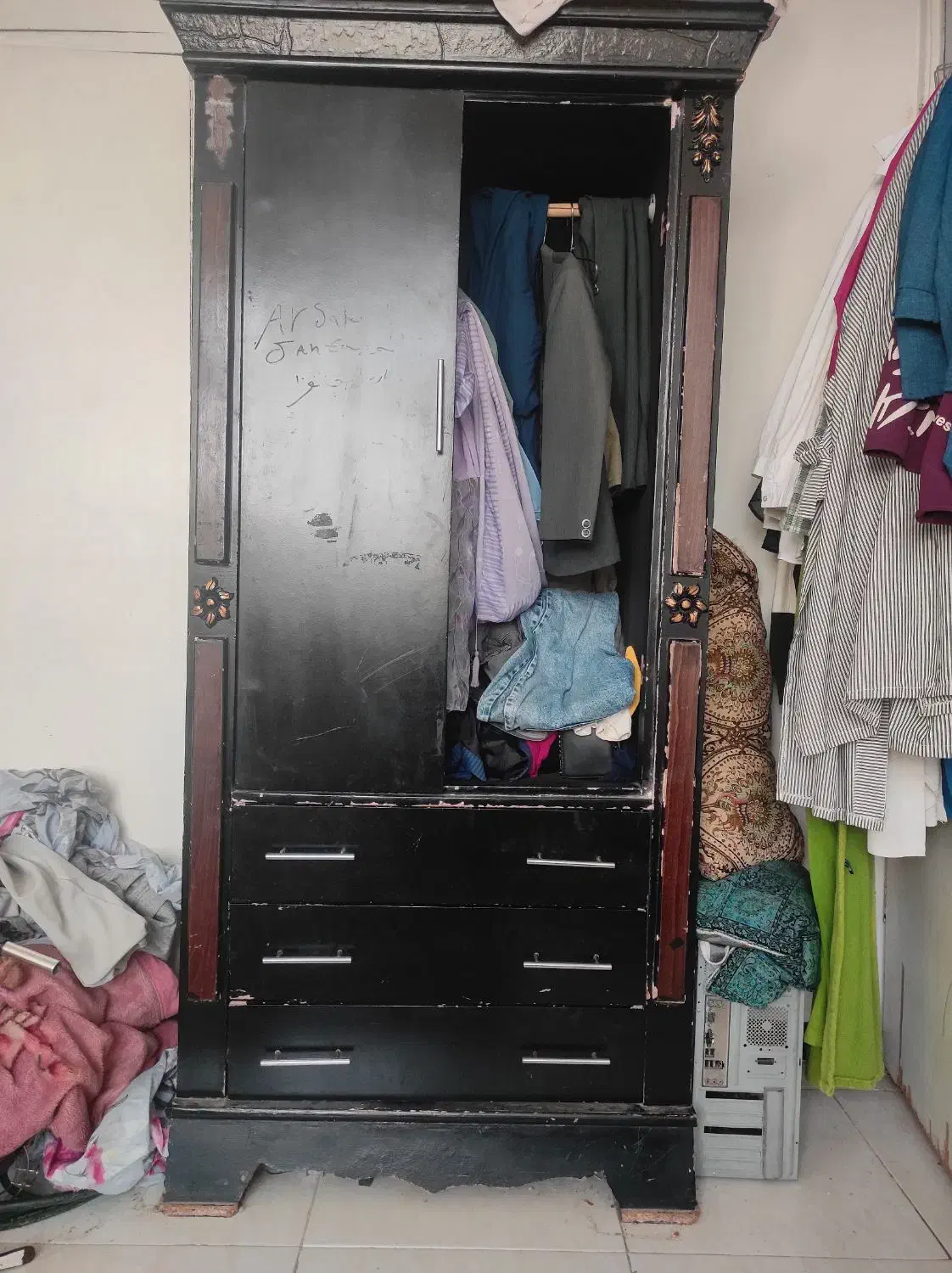 کمد لباس|جاکفشی، کمد، دراور|لاهیجان, امیرشهید|دیوار