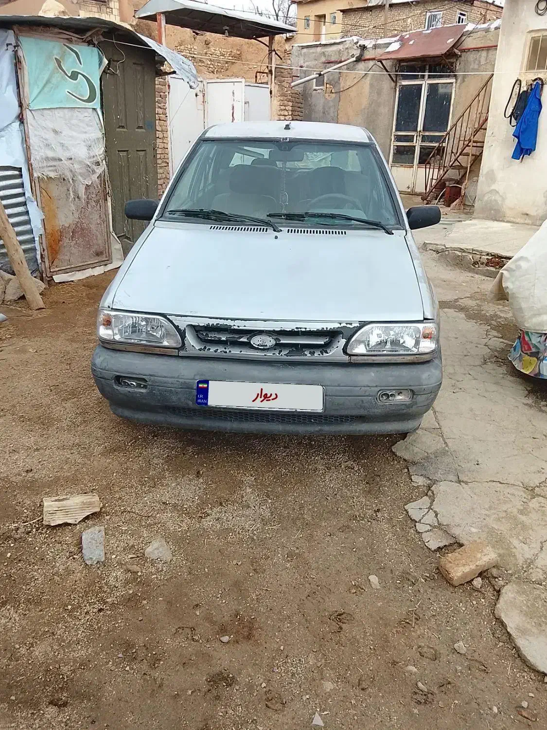 پراید نقره ای|خودرو سواری و وانت|بروجرد, |دیوار