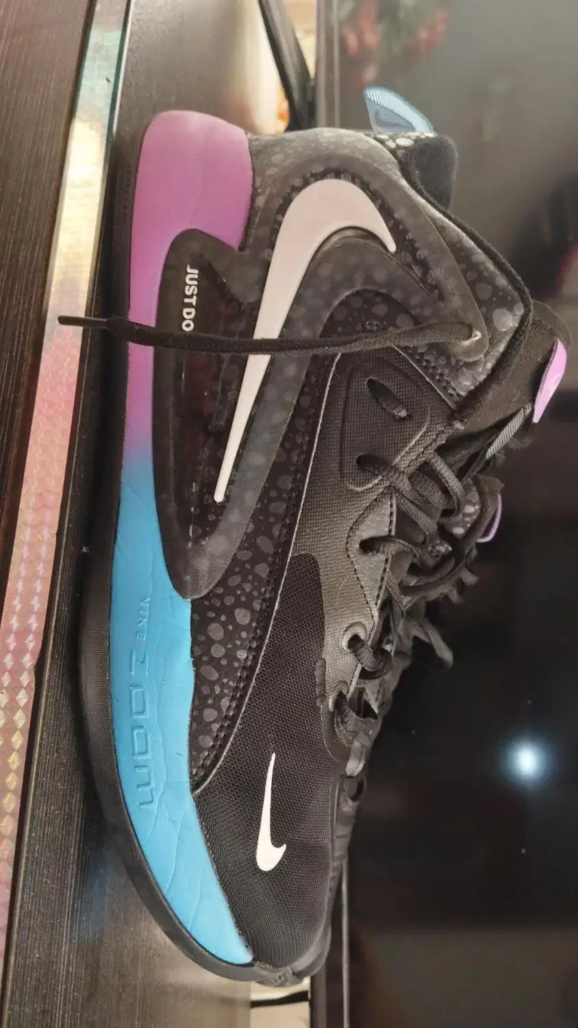 کتونی والیبال|ورزشهای توپی|قیامدشت - خاورشهر, |دیوار