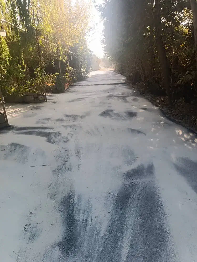 آسفالت تراشه ایزوگام و قیرگونی جدول زیر سازی|خدمات پیشه و مهارت|آبیک, |دیوار