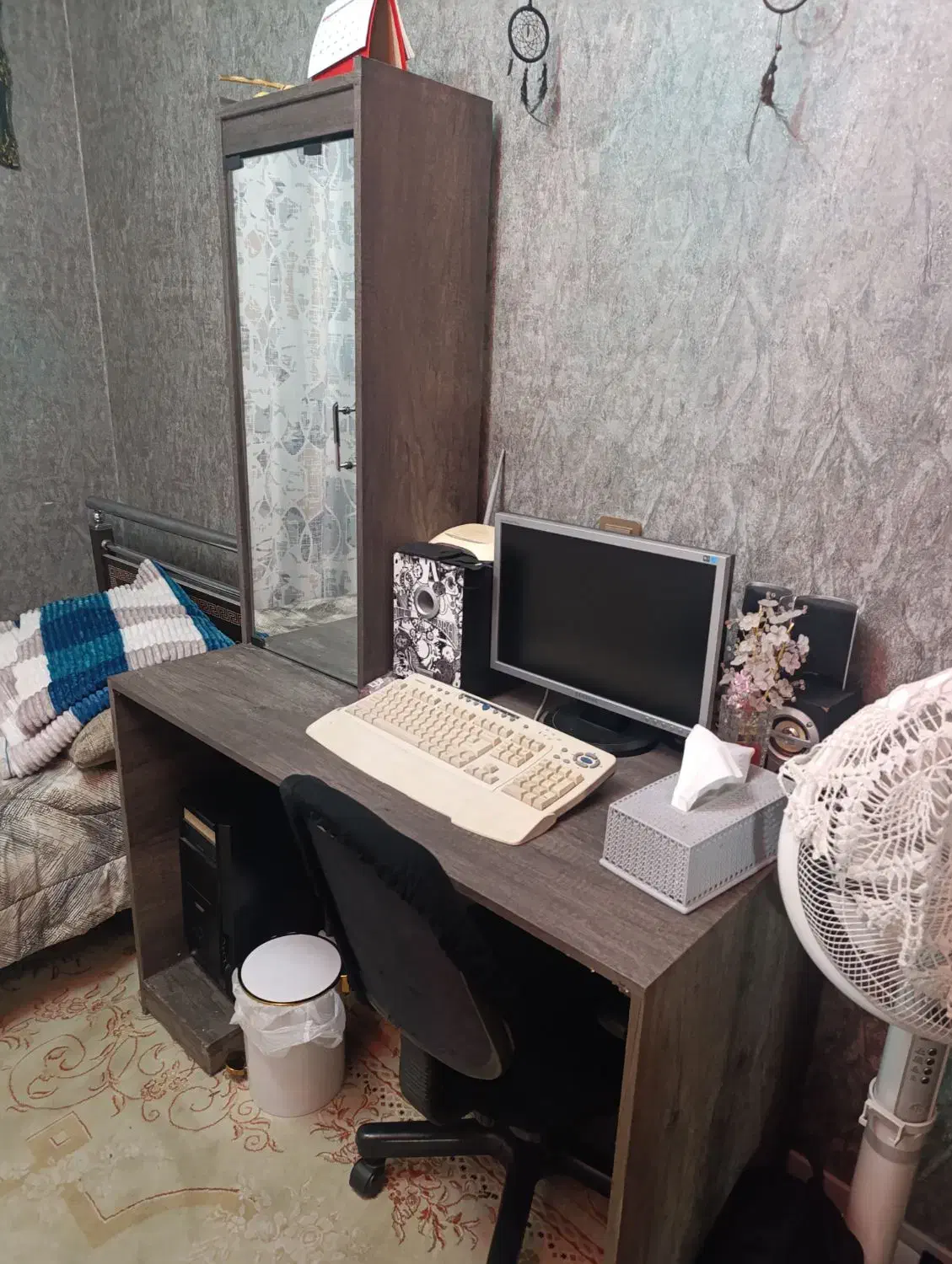 میز کامپیوتر/بسیار زیبا و کاربردی/باکس وسایل|میز تحریر و کامپیوتر|تهران, جوادیه تهرانپارس|دیوار