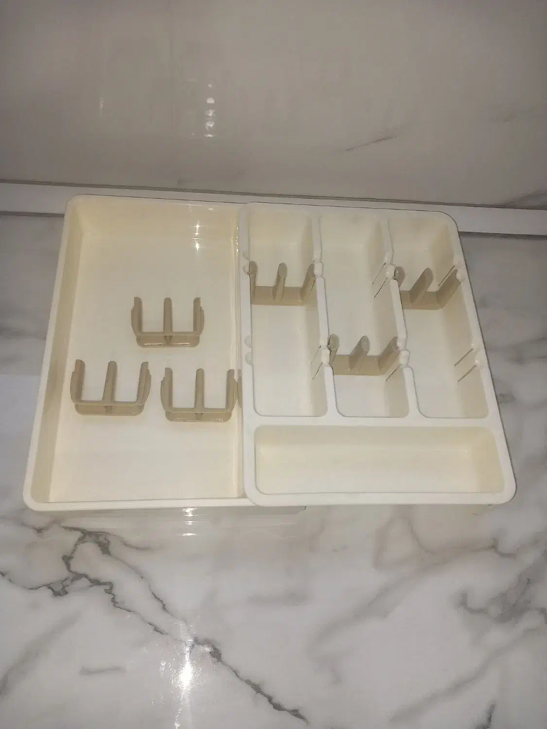 نظم دهنده قاشق و چنگال|آب‌چکان و نظم‌دهنده ظروف|ورامین, ورامین|دیوار