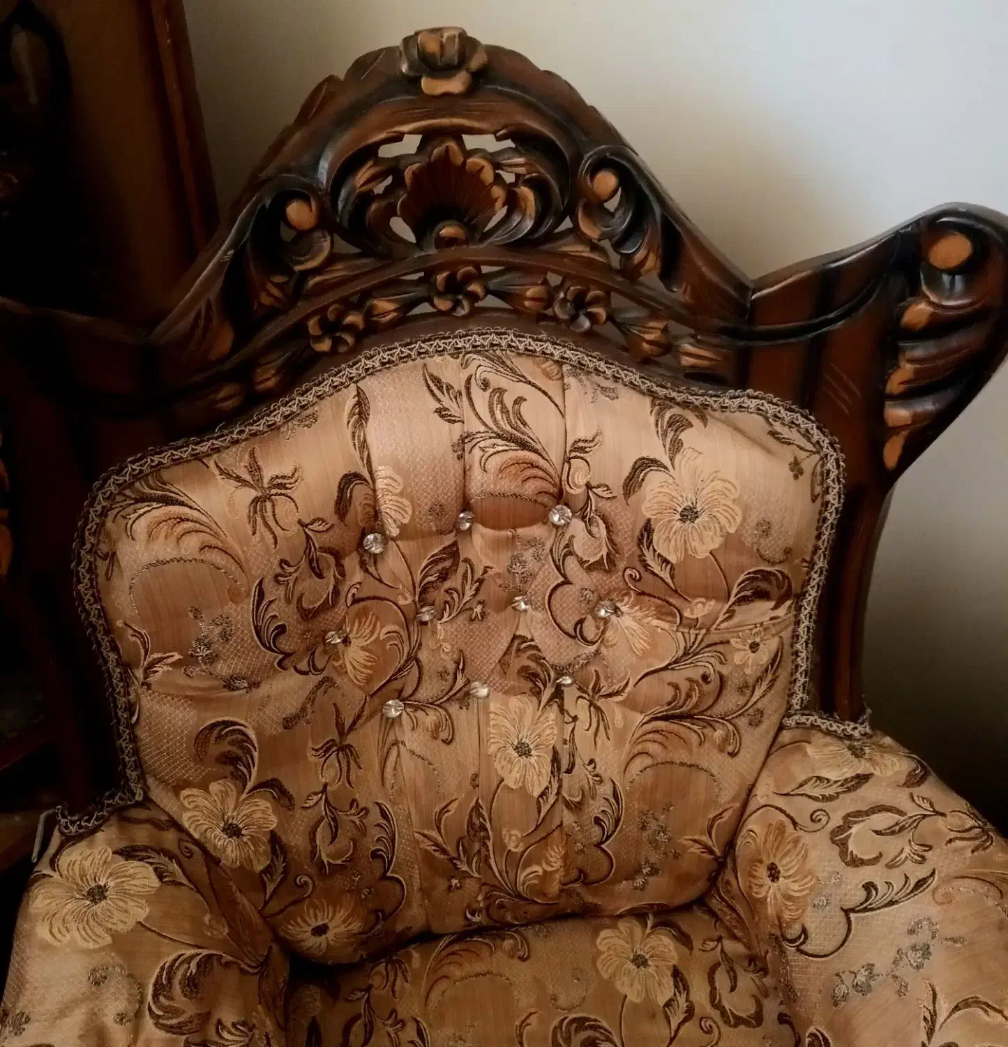 مبل ۹نفره سلطنتی|مبلمان خانگی و میز عسلی|تاکستان, |دیوار