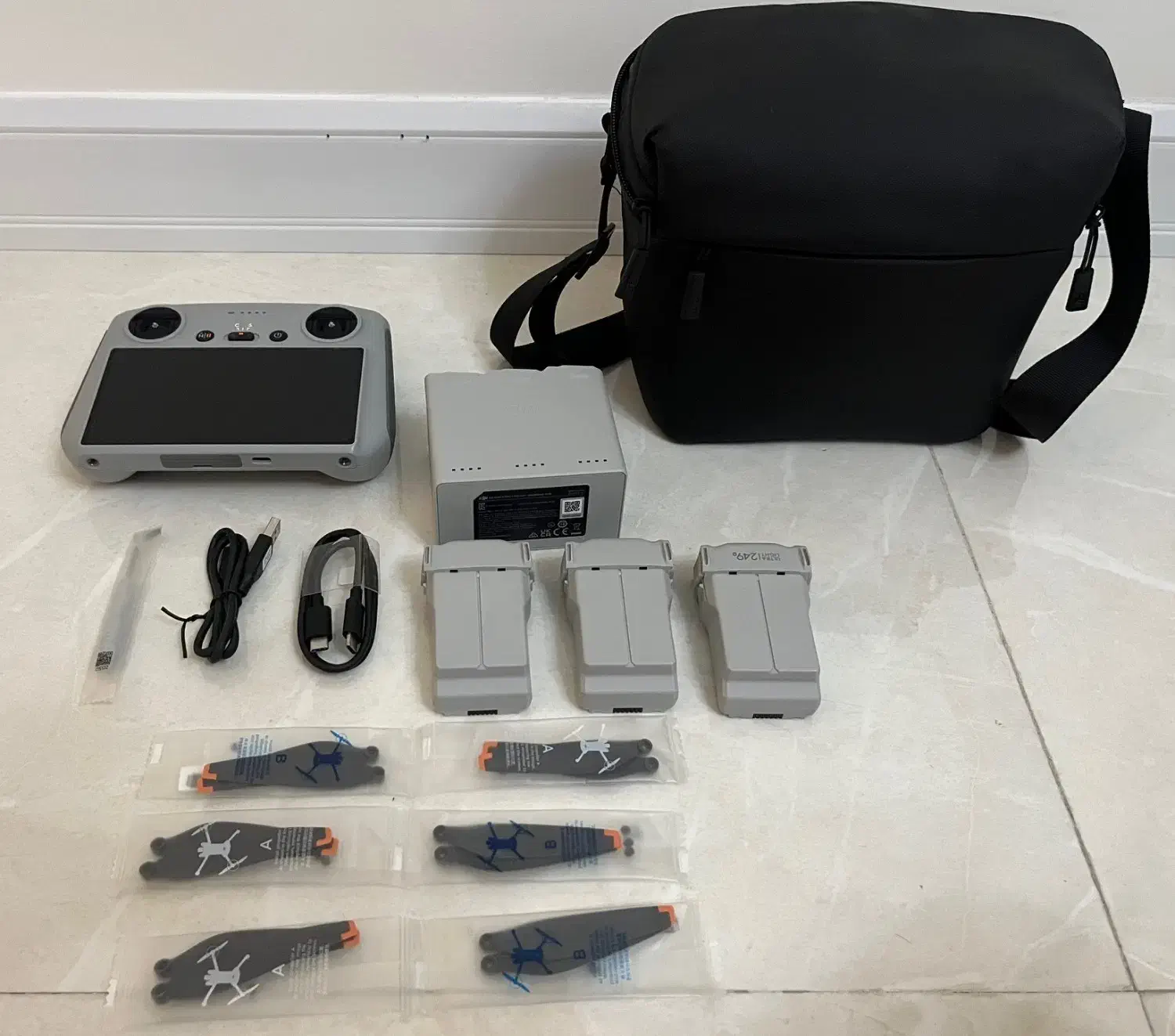Dji MINI3 Pro Combo Plus با پلاک سازمان هواپیمایی|دوربین عکاسی و فیلم‌برداری|تهران, مرزداران|دیوار