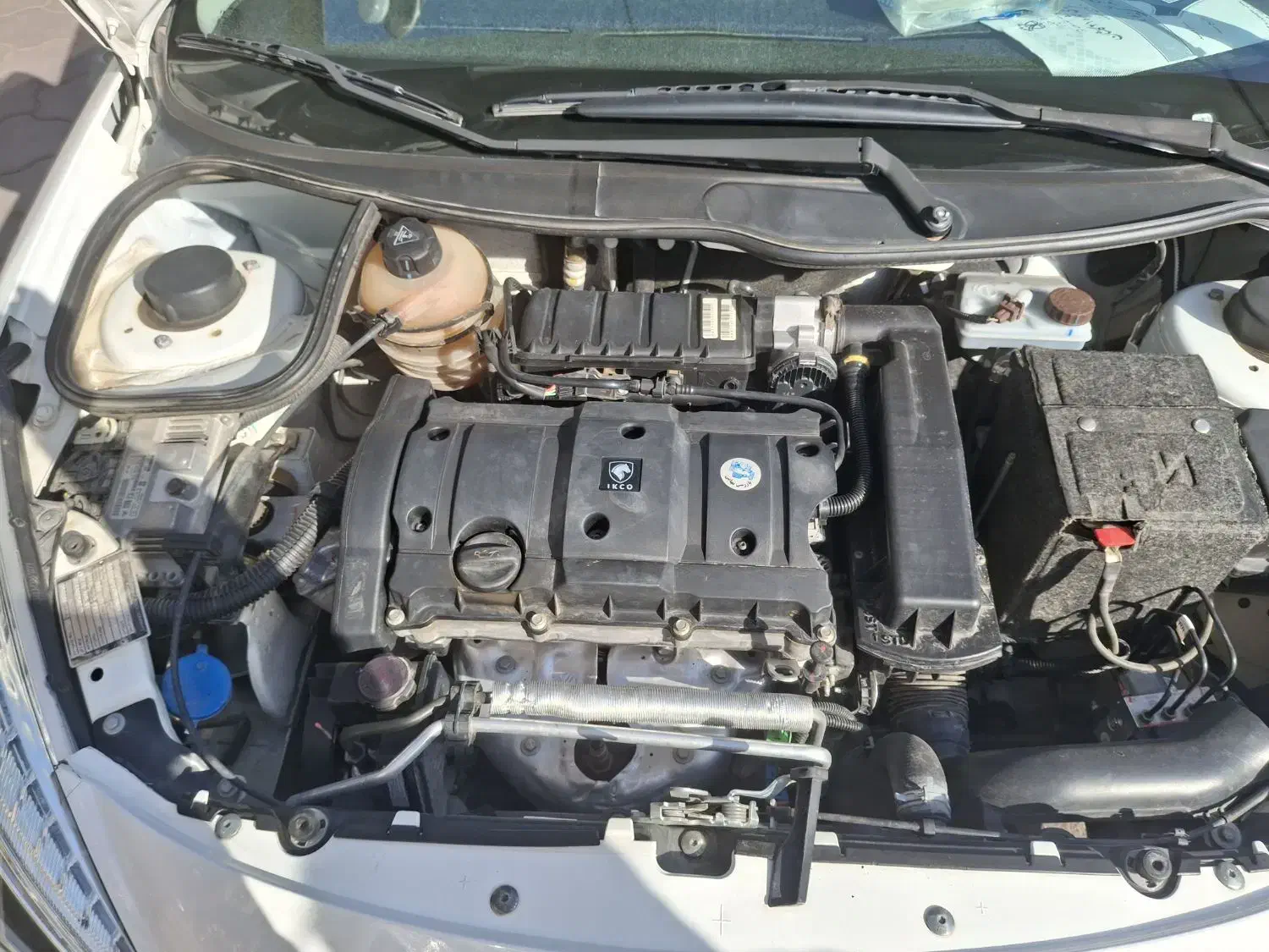 پژو ۲۰۷|خودرو سواری و وانت|کاشان, مدرس|دیوار