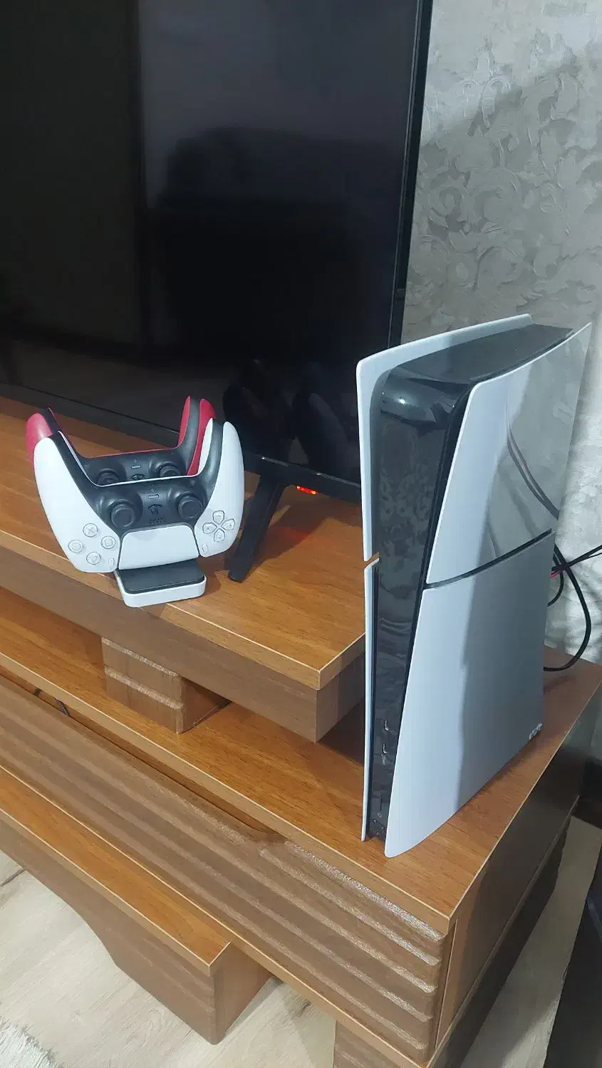 Ps5 slim 1T دو دسته اورجینال|کنسول، بازی ویدئویی و آنلاین|گرمسار, |دیوار