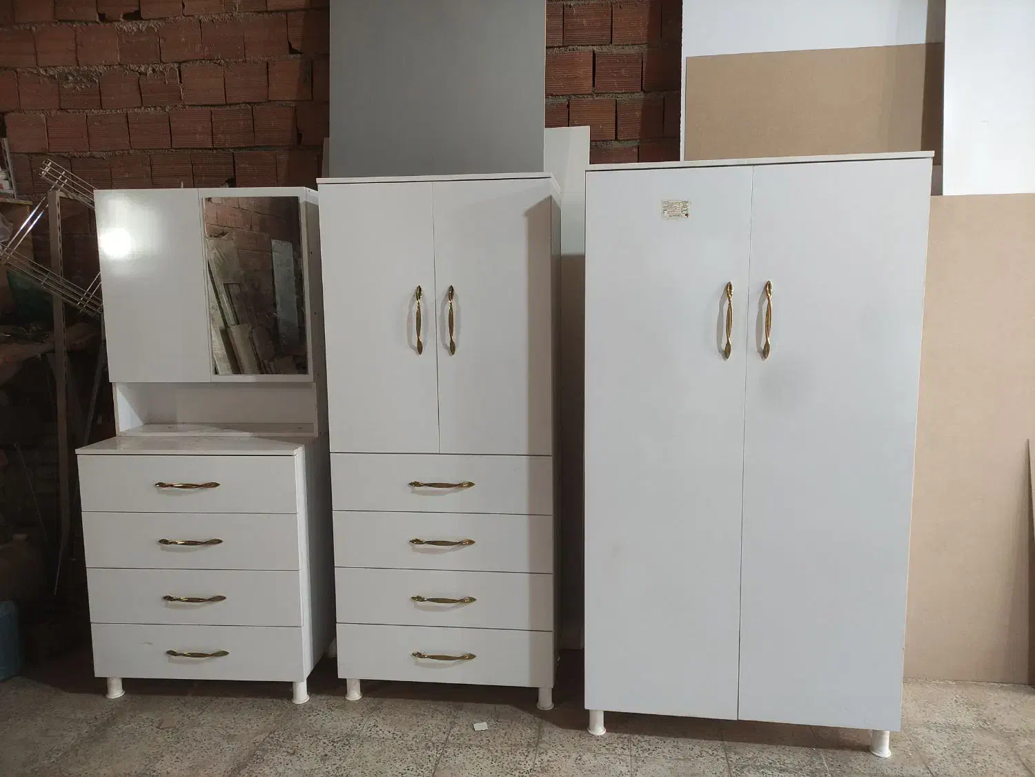 فروش کمد 3تیکه زیبا ومحکم|جاکفشی، کمد، دراور|مریوان, |دیوار