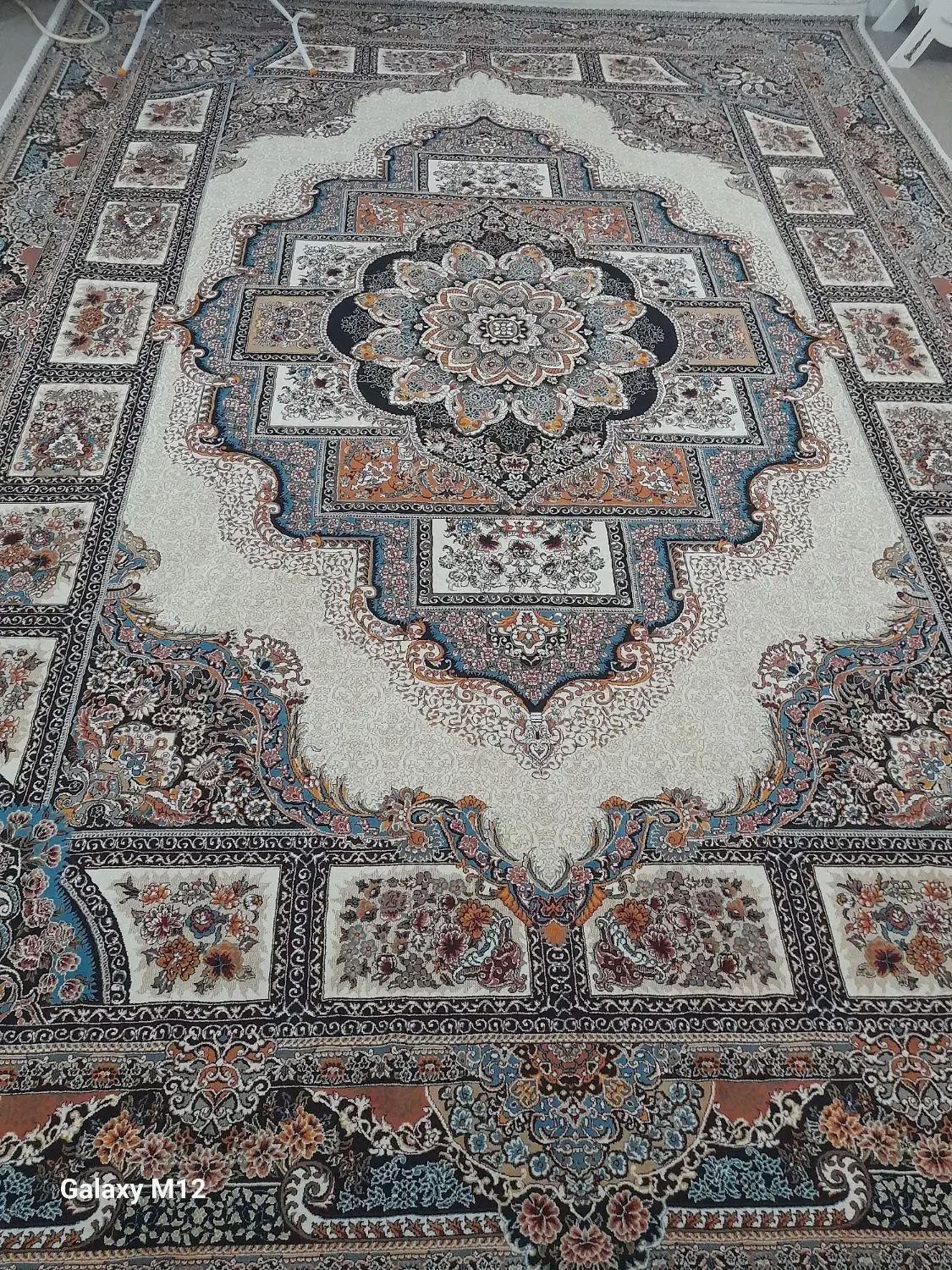 فرش ۱۲ متری|فرش|اردبیل, |دیوار