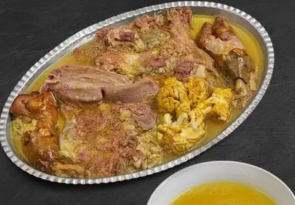 طباخی حمیدی ۱۱۰|خوردنی و آشامیدنی|قم, شهدا|دیوار