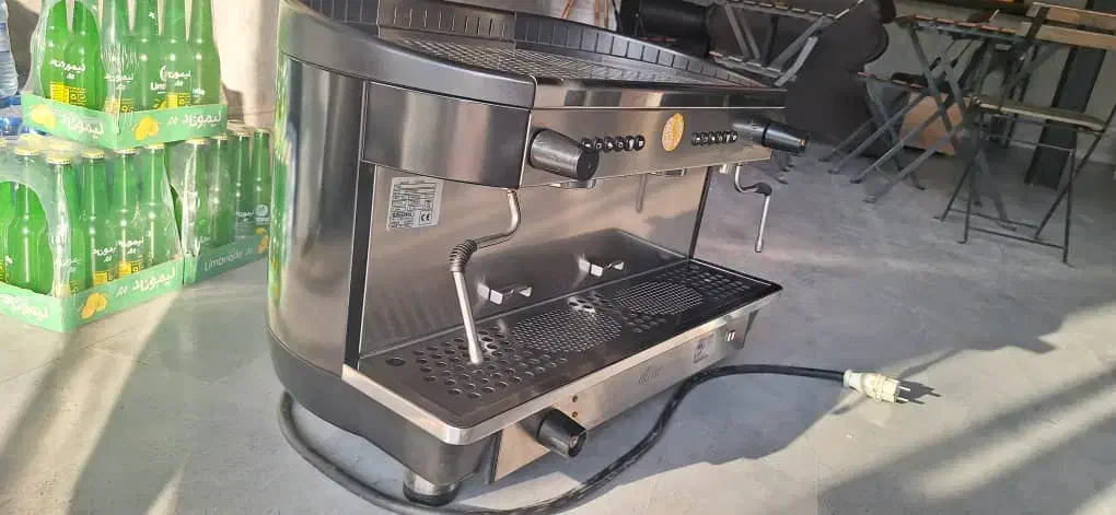دستگاه قهوه ساز صنعتی دو گروپ بیزرا|سماور، چای‌ساز، قهوه‌ساز|نورآباد ممسنی, |دیوار