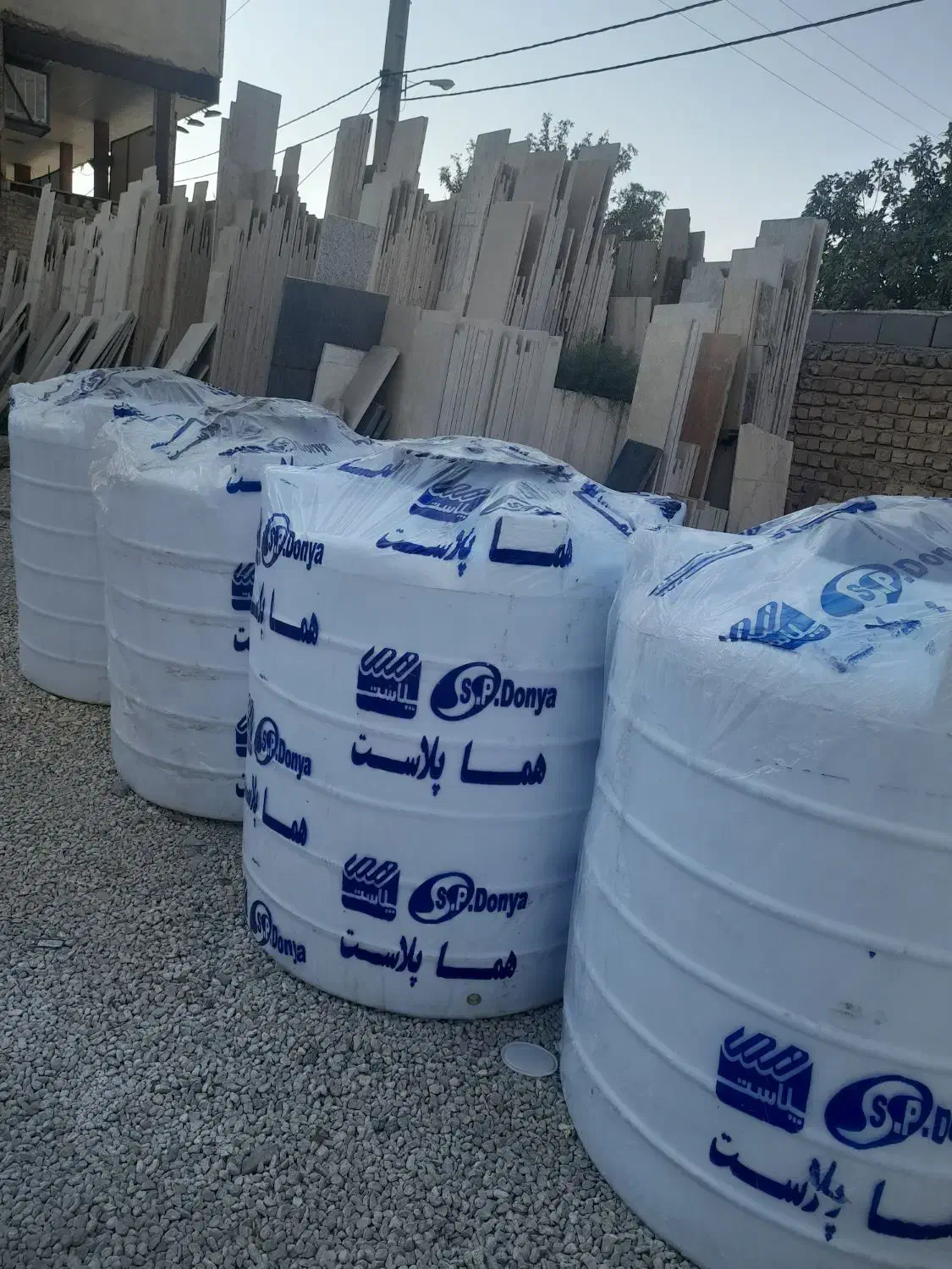 بهترین تانکر۸۰۰لیتری سه لایه ضدبوضدجلبک|مصالح و تجهیزات ساختمان|مرودشت, فاز اول شهرک فرهنگیان|دیوار