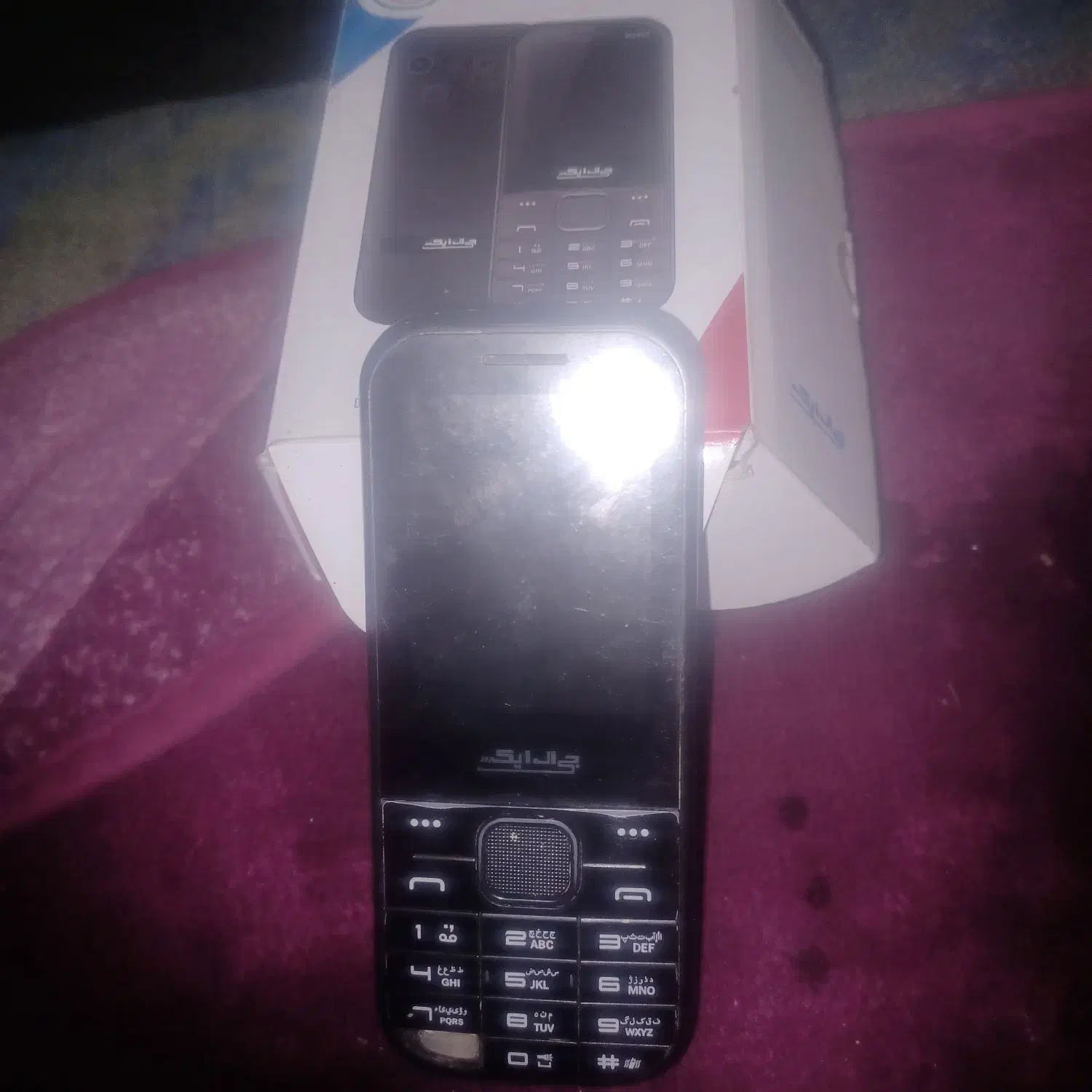 گوشی دو سیم کارته مموری خور صفحه رنگی|موبایل|شاهین‌شهر, گرگاب|دیوار