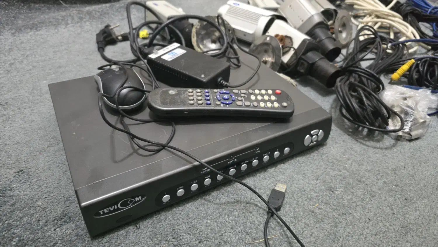 دوربین آنالوگ|دوربین مداربسته|کازرون, |دیوار