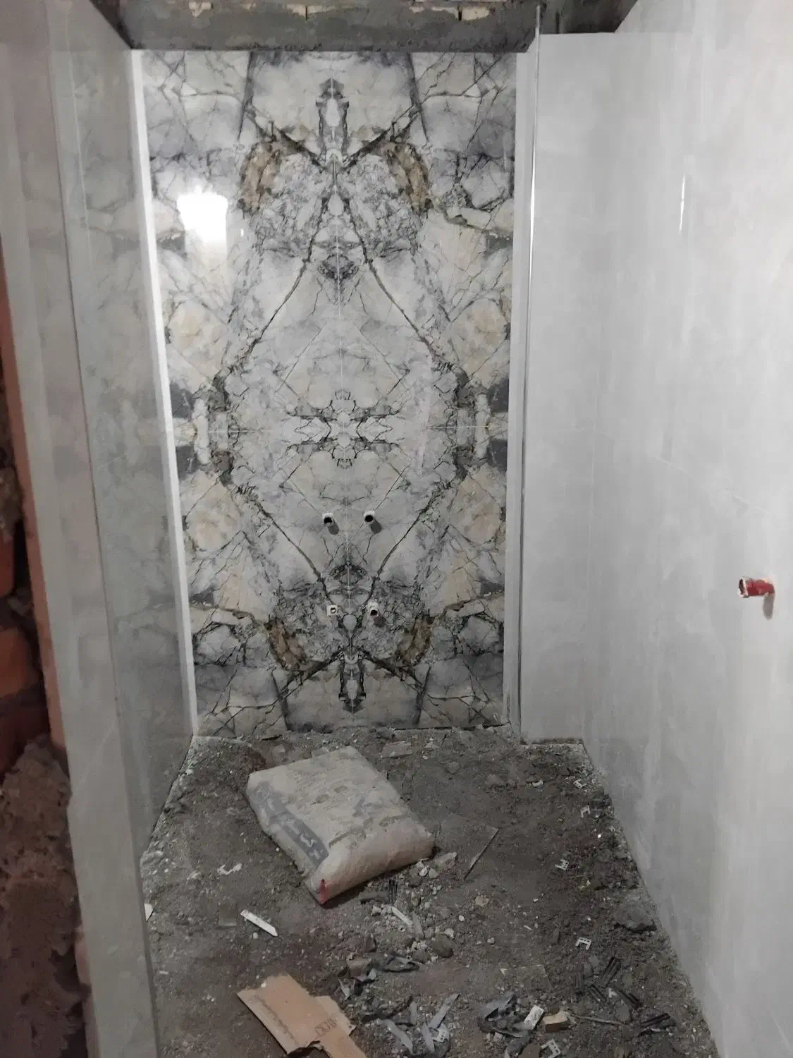 کاشی کاری درسراب مهربان بستان اباد|خدمات پیشه و مهارت|مهربان, |دیوار