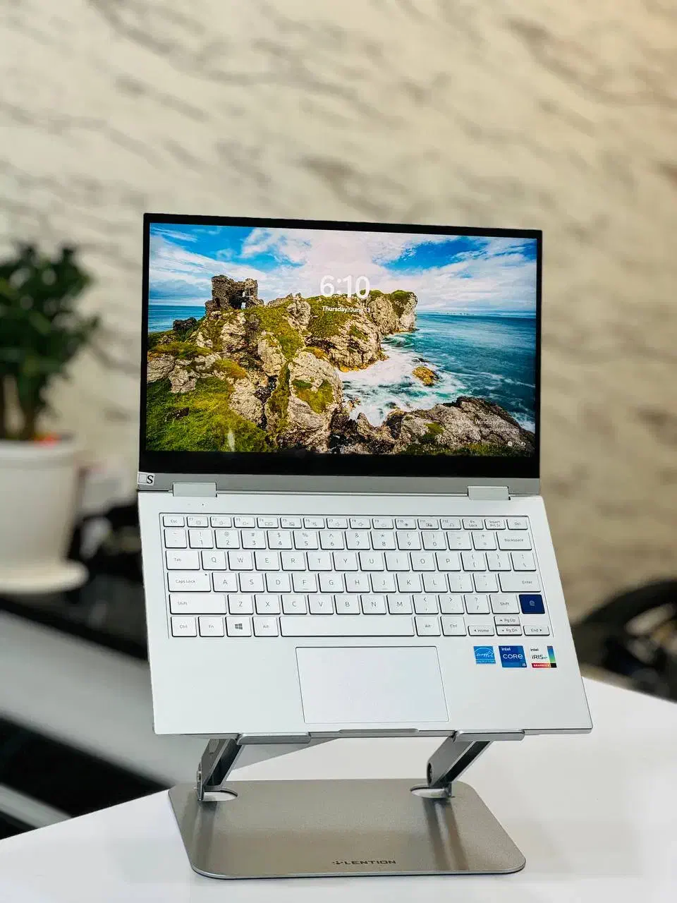 فروش ویژه ۳۰۰ مدل لپ تاپ وارداتی زیر قیمت کل ایران|رایانه همراه|تهران, میرداماد|دیوار