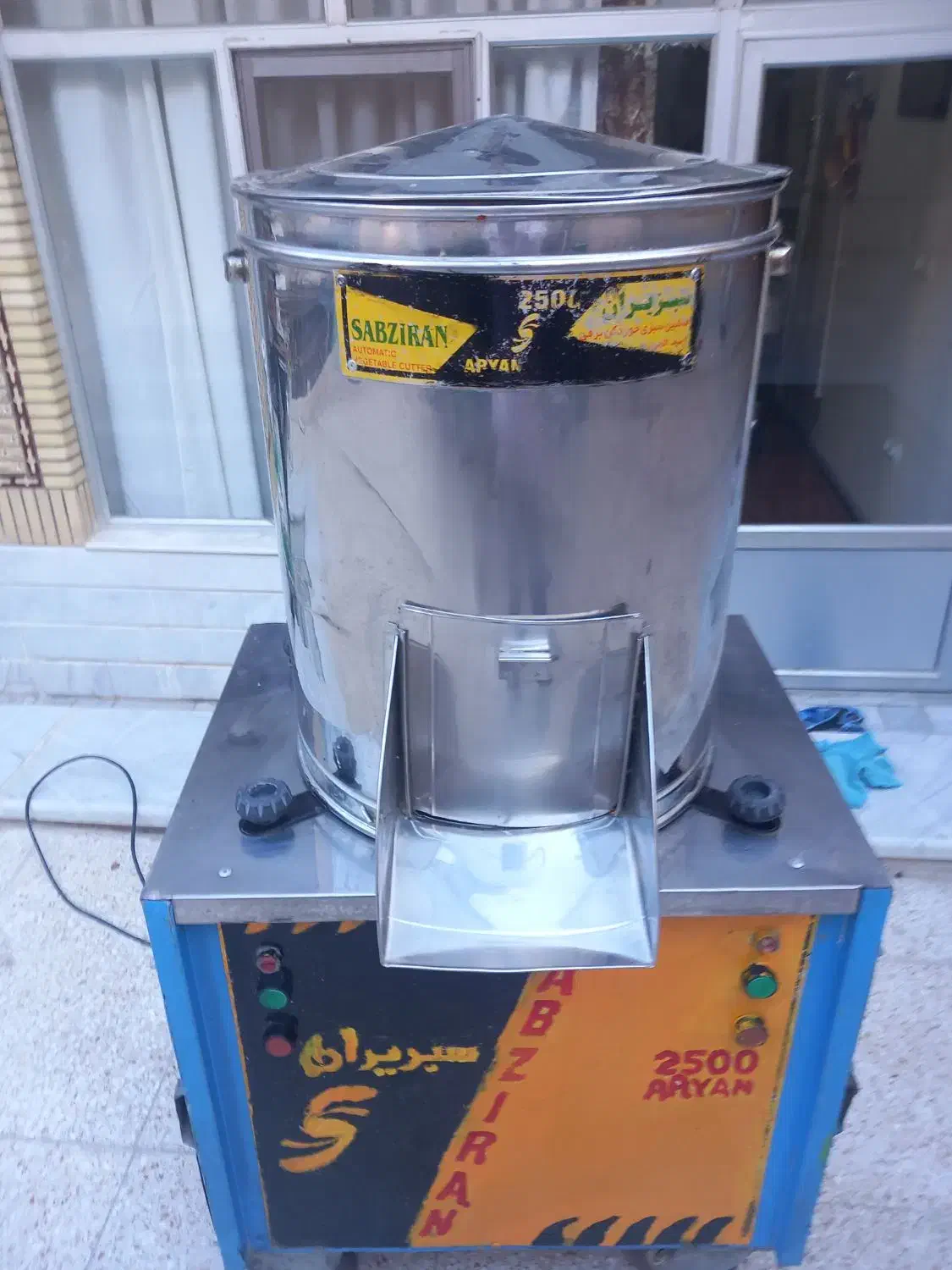 سبزی خردکن صنعتی سطلی سبزیران|خردکن، آسیاب، غذاساز|بندر ماهشهر, |دیوار