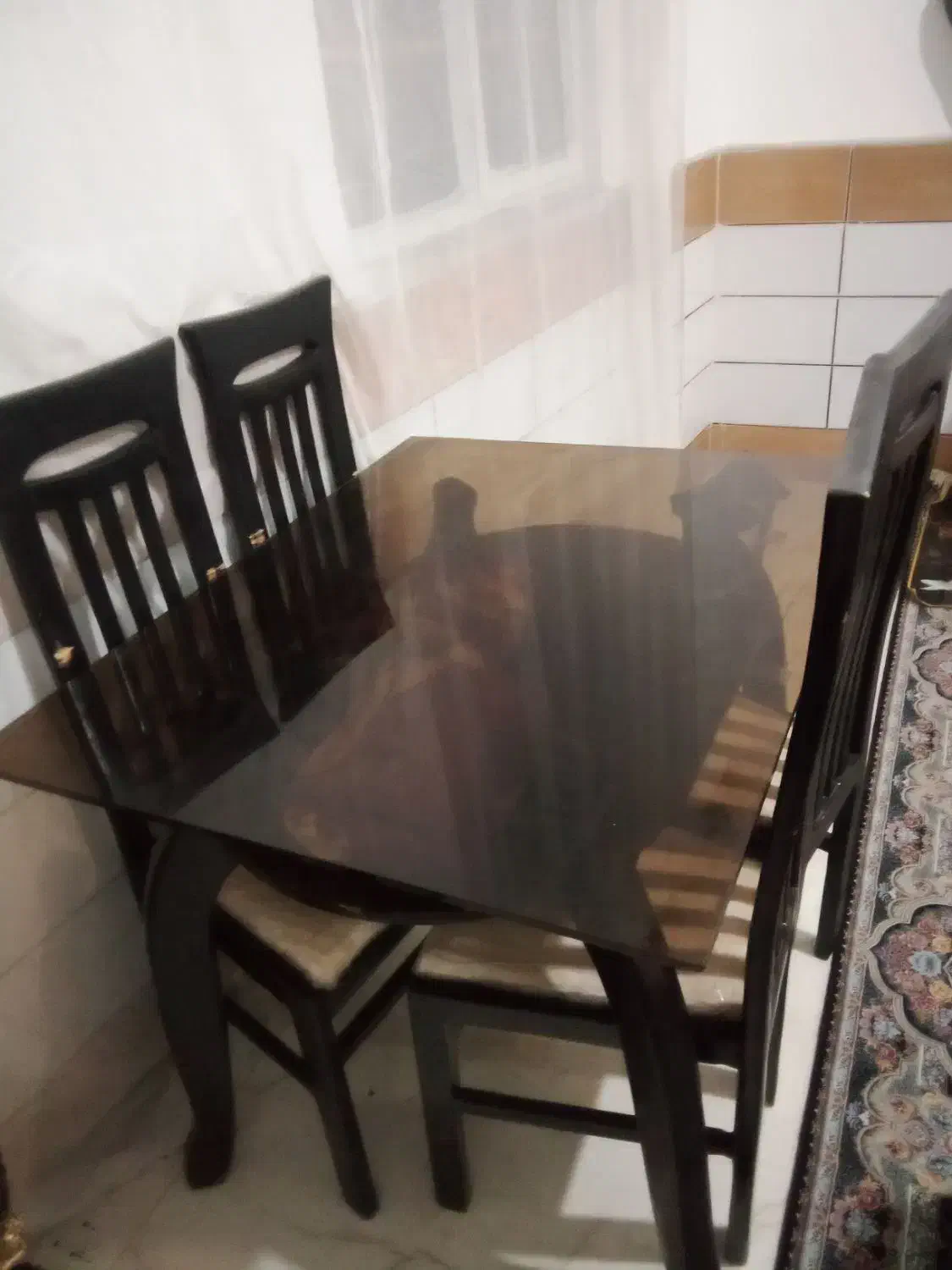 میز نهار خوری|میز و صندلی غذاخوری|ساوه, |دیوار