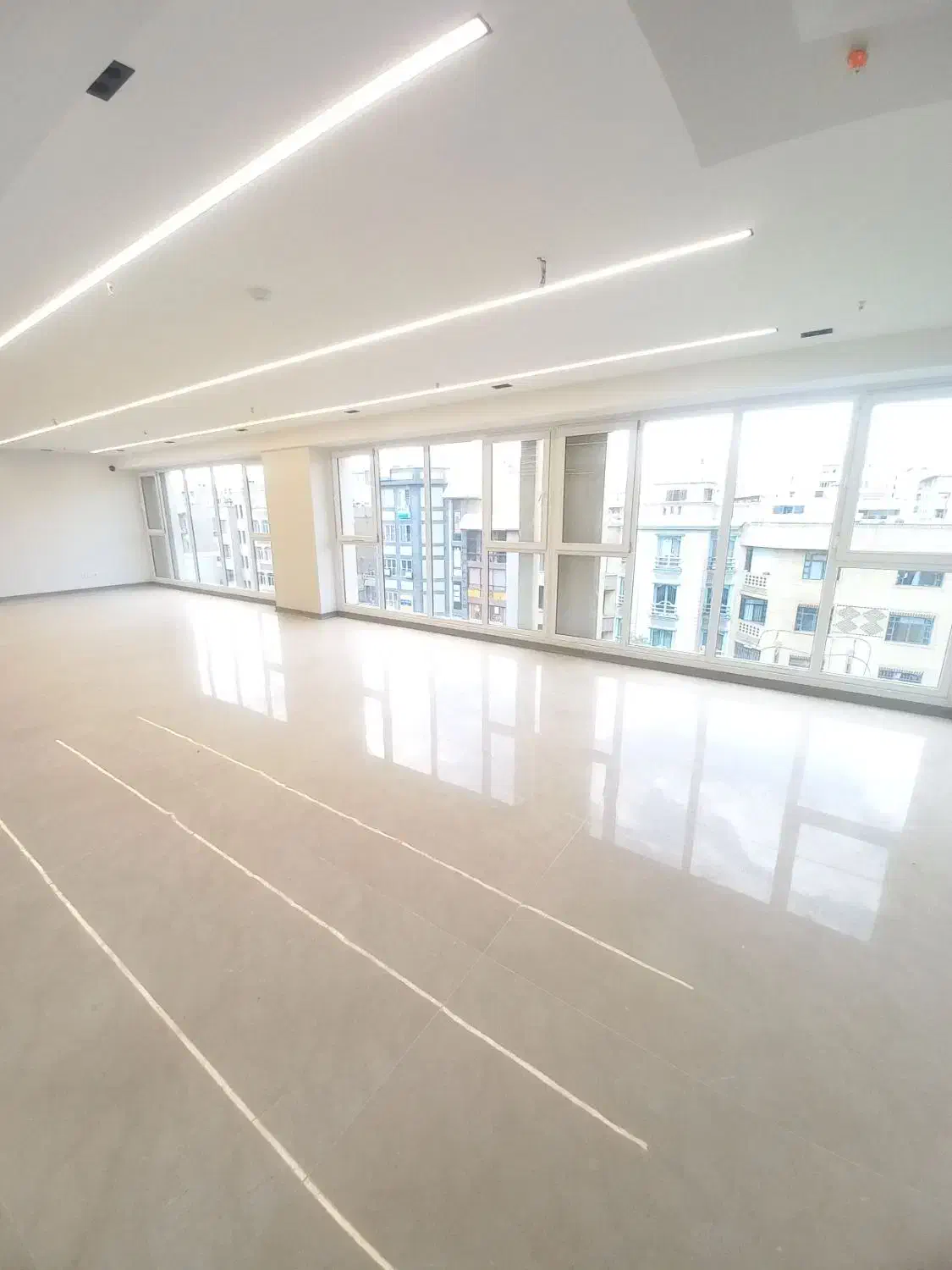 ۵۰۰م/سند اداری تابلو خور بر ستارخان/کلید نخورده|اجارهٔ دفتر کار، اتاق اداری، مطب|تهران, صادقیه|دیوار