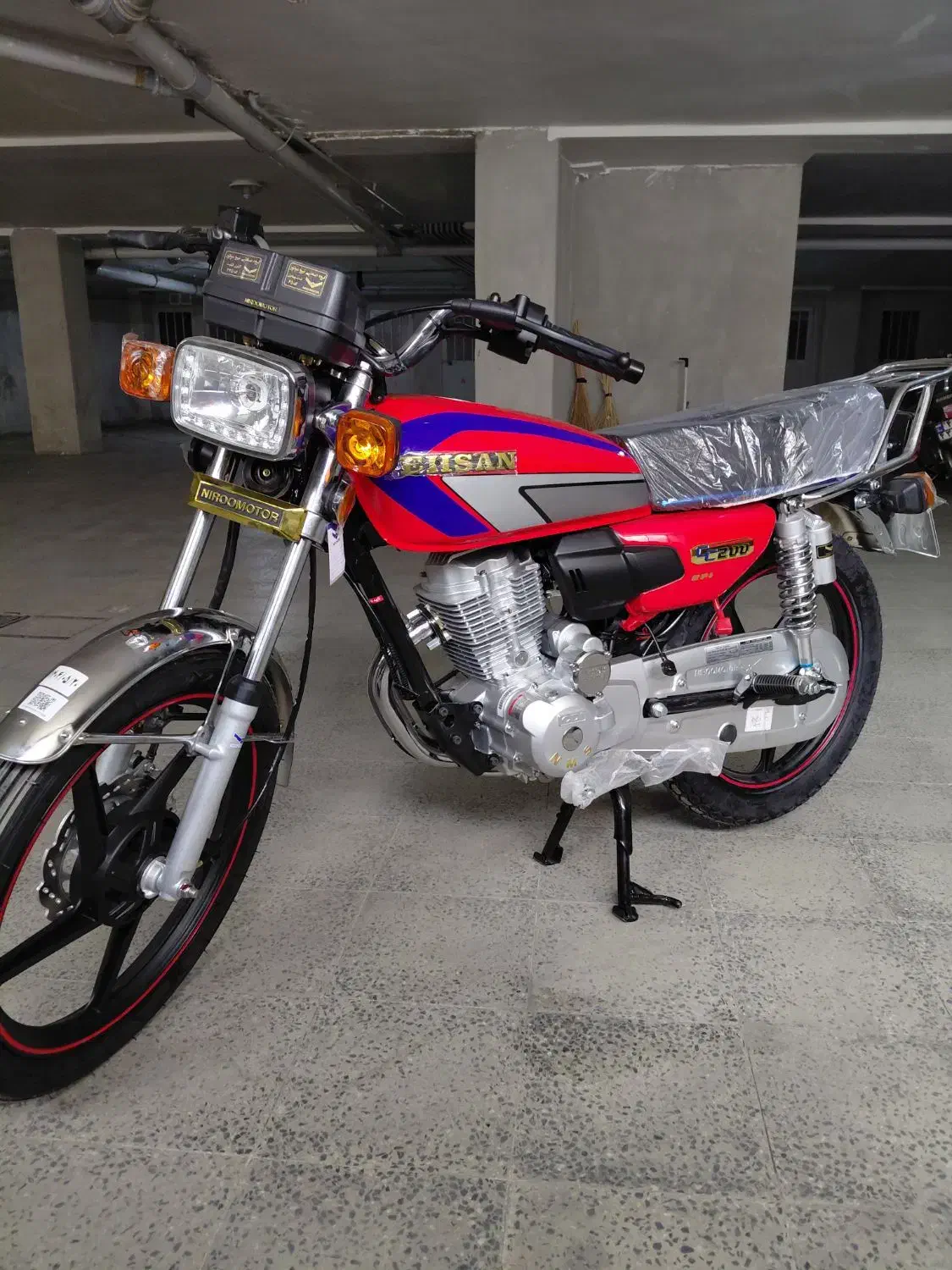 احسان ۲۰۰ سی سی خشک|موتورسیکلت|تویسرکان, |دیوار