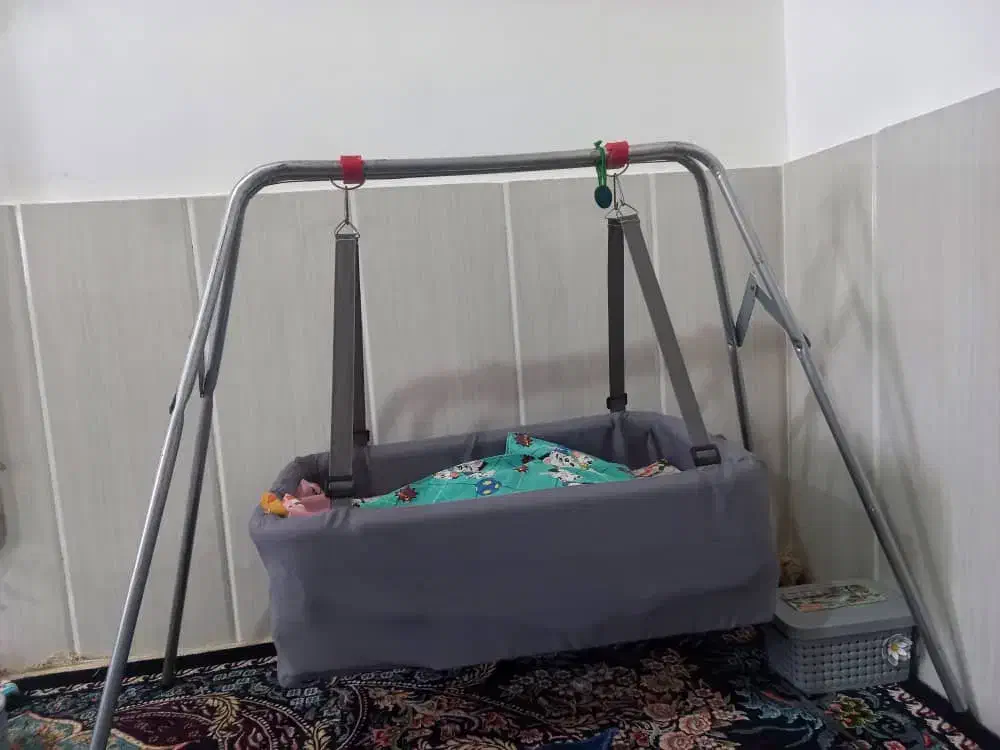 گهواره نوزاد|اسباب و اثاث بچه|دورود, |دیوار