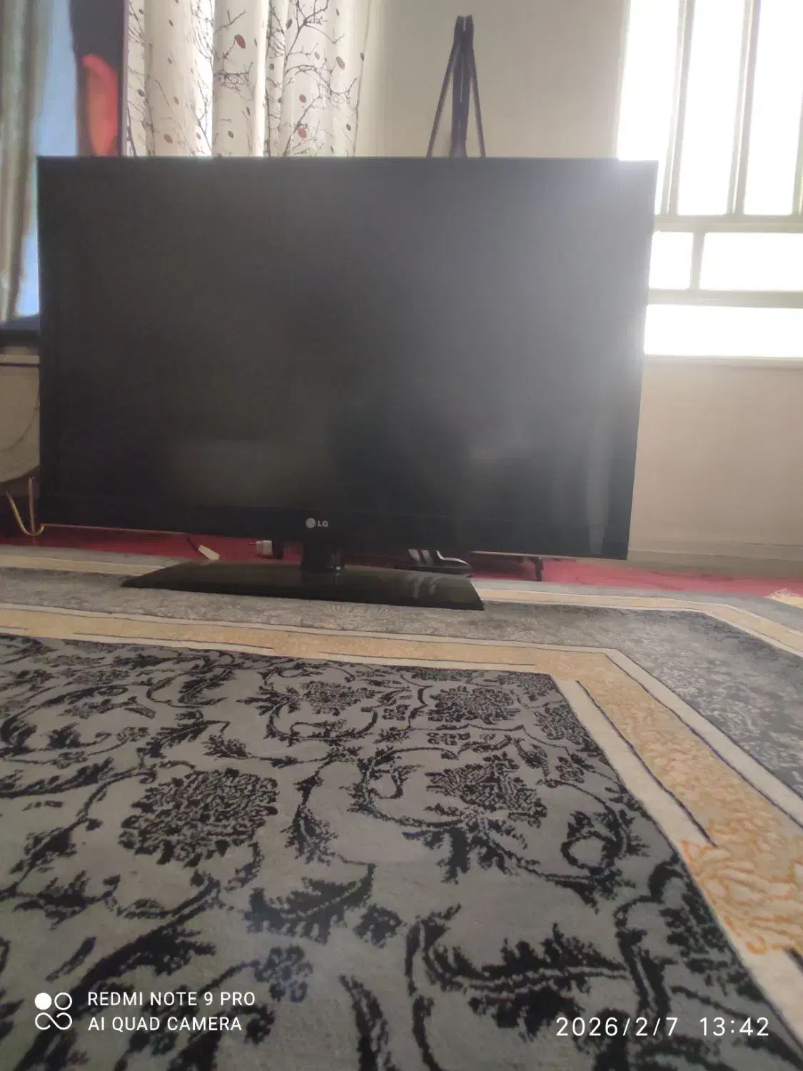 تلویزیون LED|تلویزیون و پروژکتور|مرودشت, دولت آباد|دیوار